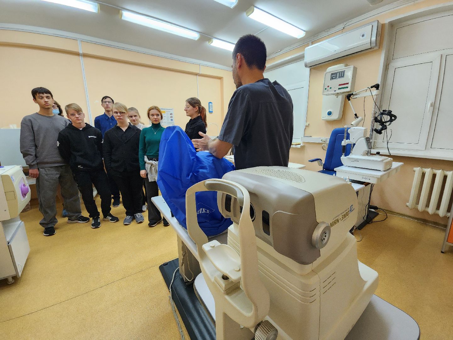 фрязино, медицинский класс, экскурсия, больница, школьники,