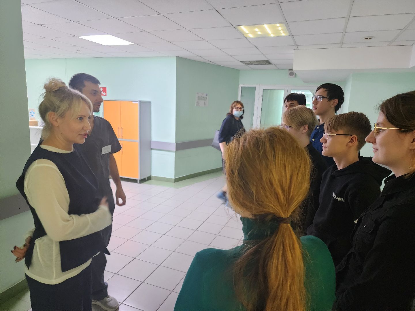 фрязино, медицинский класс, экскурсия, больница, школьники,