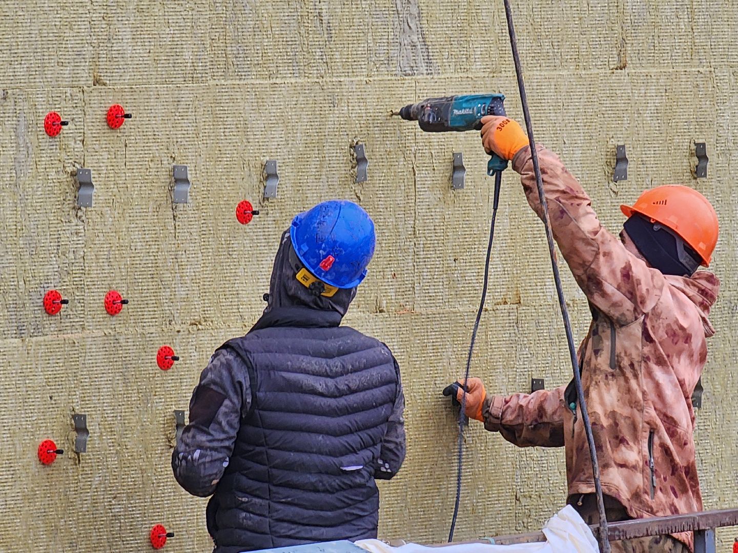 чехов, поселок мещерское, психиатрическая больница, новый лечебный корпус, строительство, реконструкция, фасадные работы, утепление фасада, гидроизоляция, вентилируемый фасад, внутренняя отделка помещений, остекление, возведение перегородок, инженерные сети, нацпроект здравоохранение, госпрограмма московской области,
