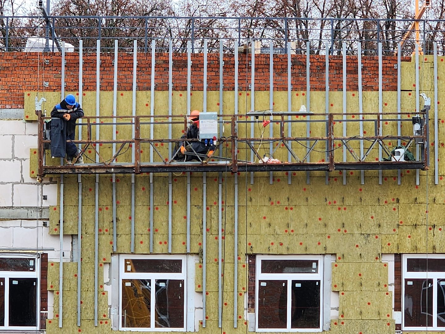 чехов, поселок мещерское, психиатрическая больница, новый лечебный корпус, строительство, реконструкция, фасадные работы, утепление фасада, гидроизоляция, вентилируемый фасад, внутренняя отделка помещений, остекление, возведение перегородок, инженерные сети, нацпроект здравоохранение, госпрограмма московской области,