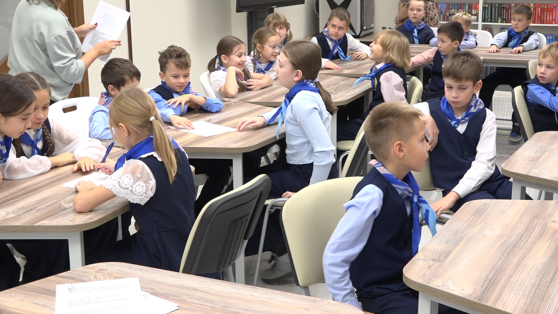 день народного единства, занятие со школьниками, библиотека компас, власиха компас, государственный праздник,