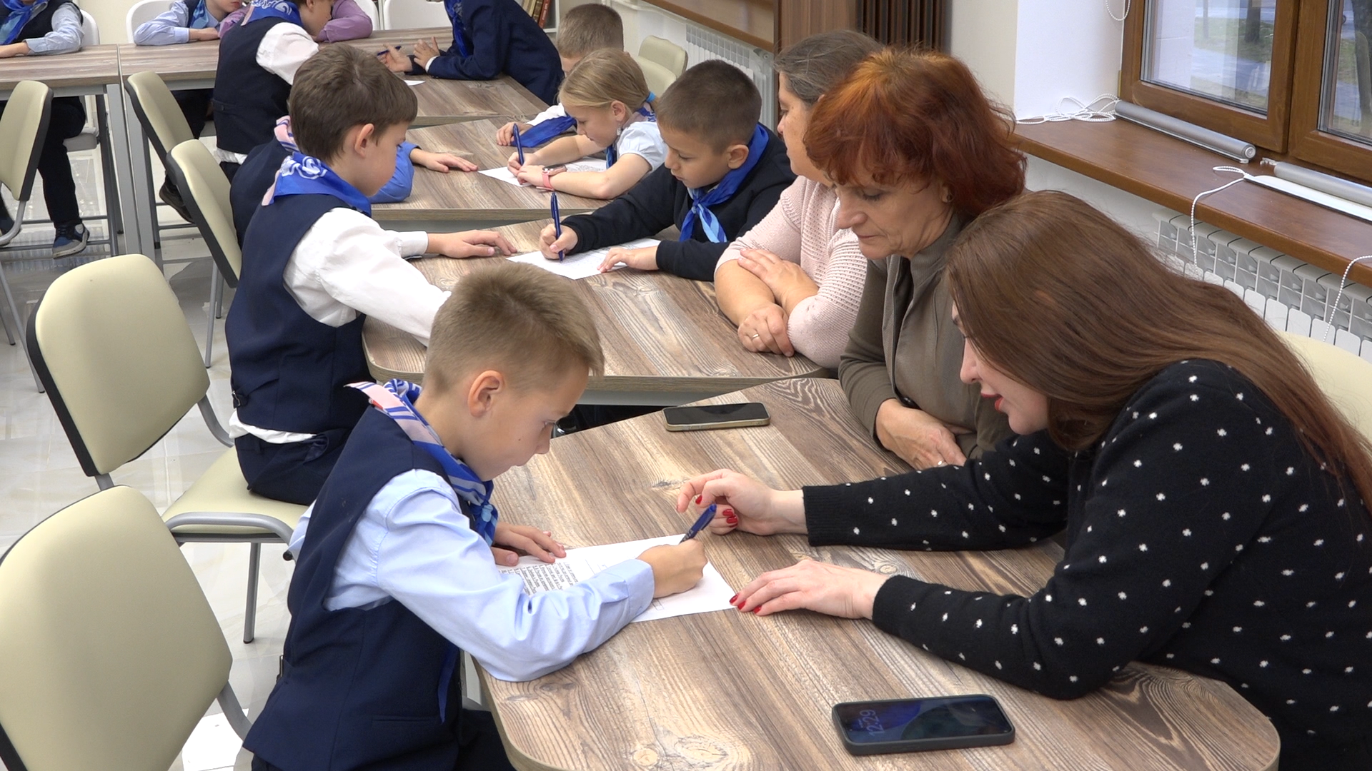 день народного единства, занятие со школьниками, библиотека компас, власиха компас, государственный праздник,