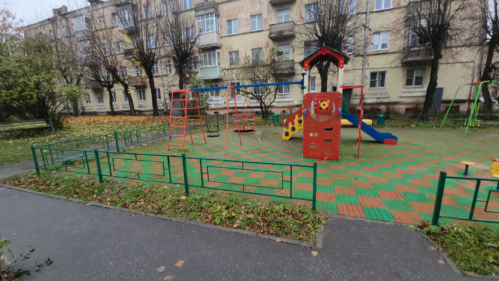 серпухов, улица луначарского, комбинат благоустройства, лежачие полицейские,