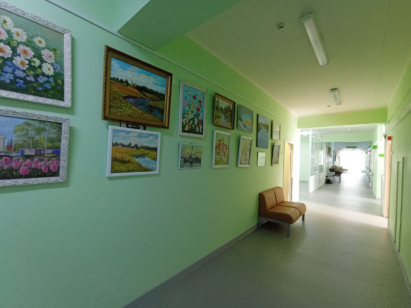 Выставка картин, стационар, ФБУЗ МСЧ №9 ФМБА России, Дубна