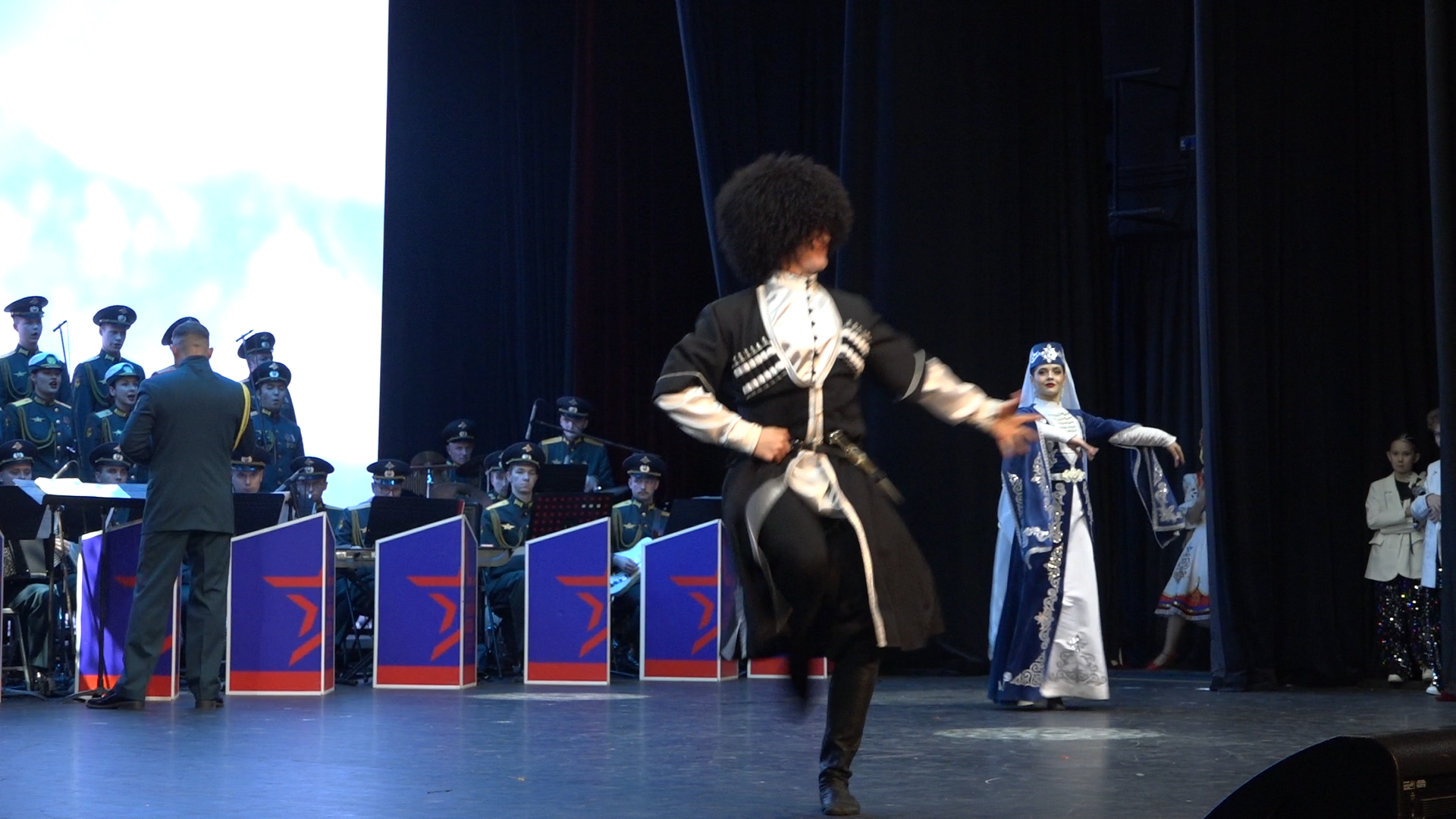 ансамбль рвсн, красная звезда, концерт во власихе, день народного единства, дк,