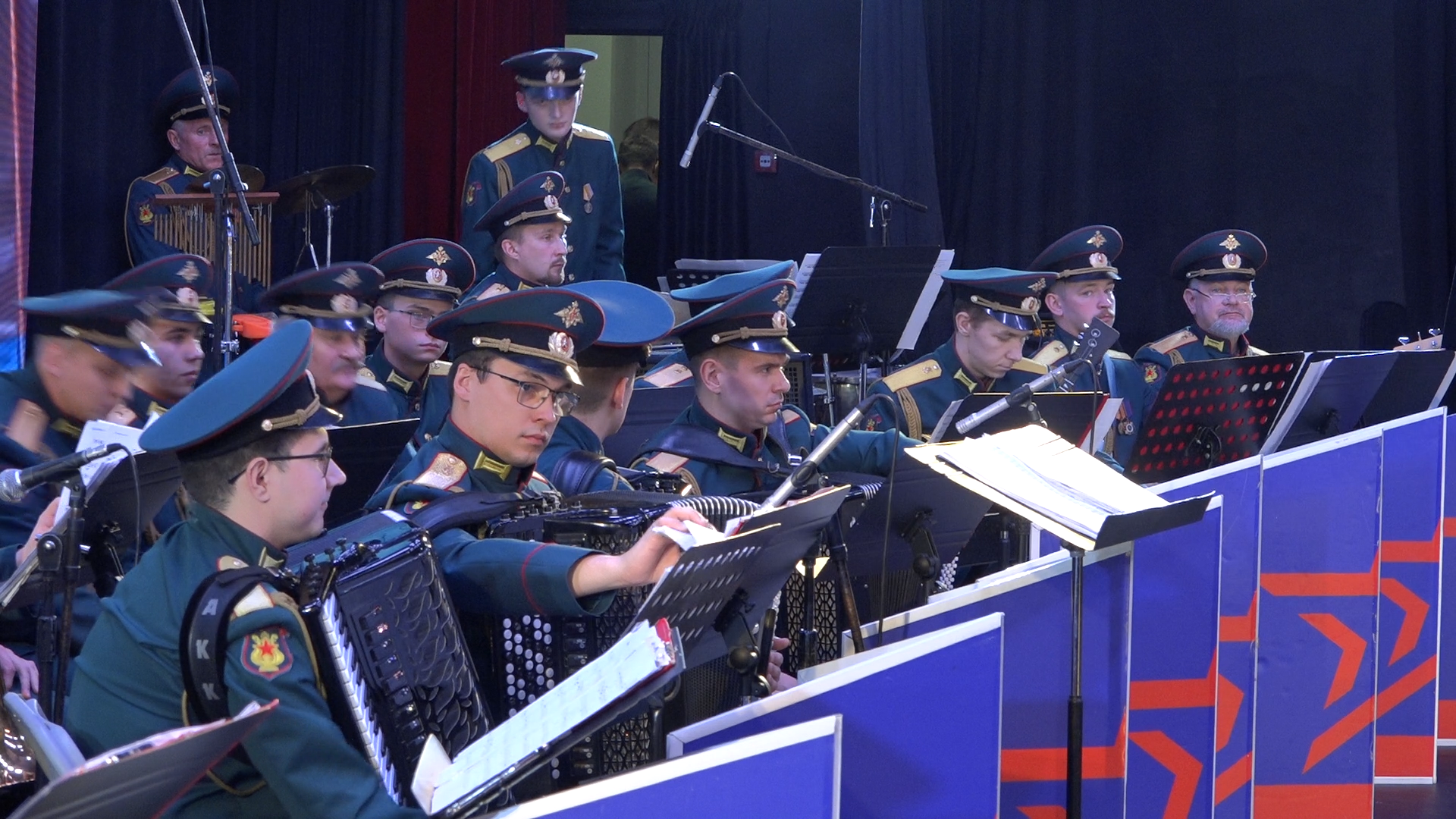 ансамбль рвсн, красная звезда, концерт во власихе, день народного единства, дк,