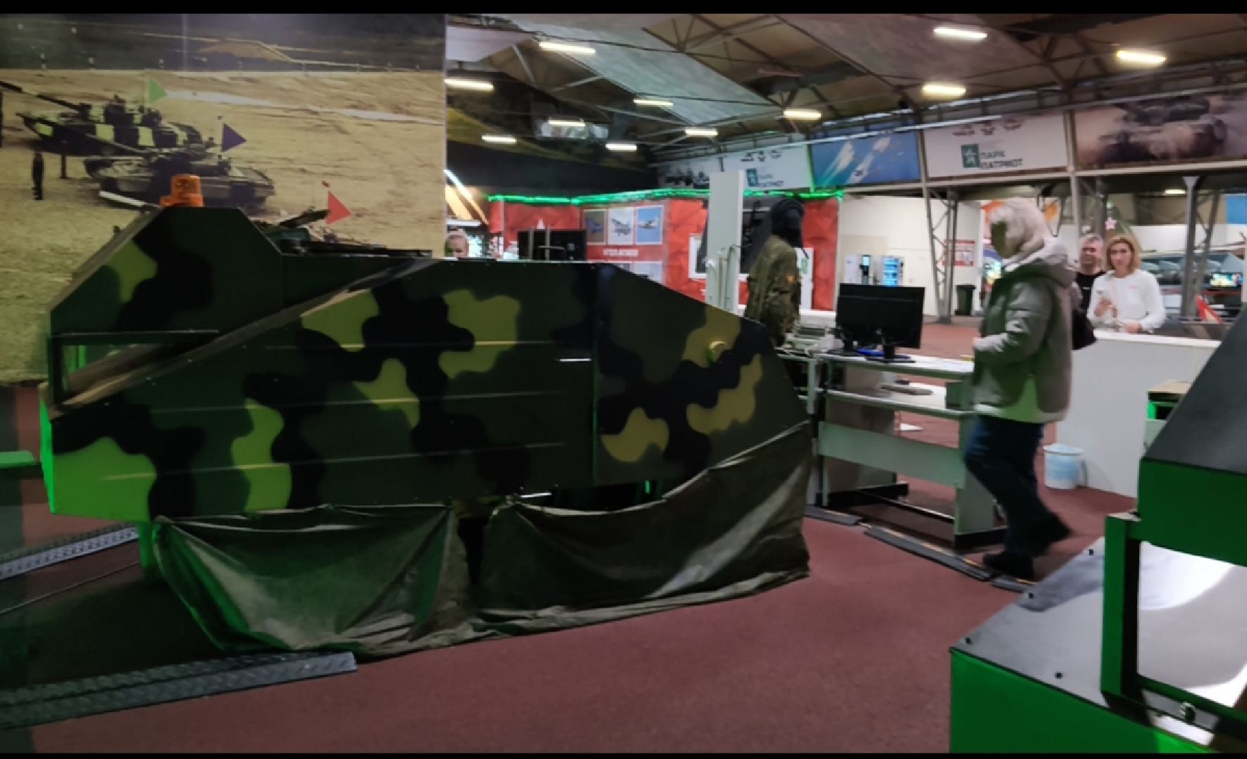 парк патриот, одинцовский городской округ, кубинка, танки, тренажерный комплекс,