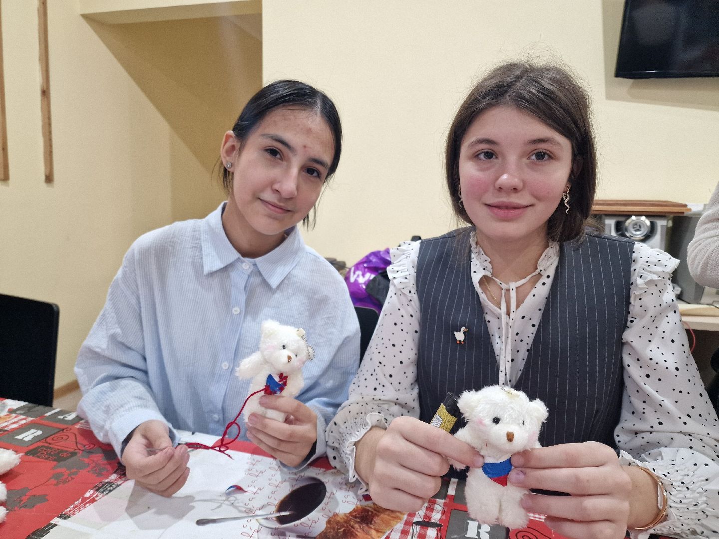 школьники Балашихи изготовили необычные обереги для бойцов СВО , фонд защита балашиха,