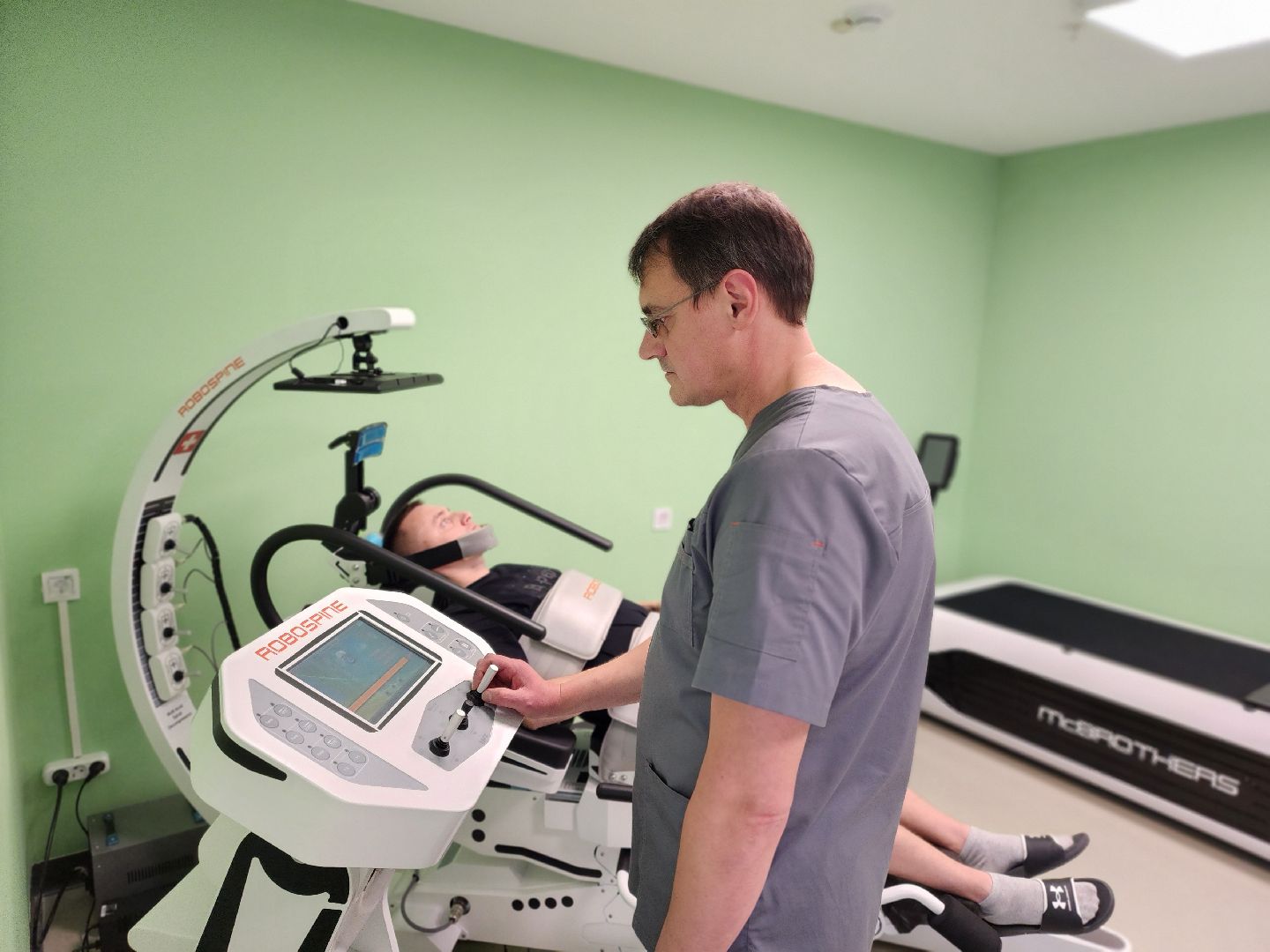 сергиев посад, сергиево-посадский городской округ, центр мещерякова,акварелакс, робоспайн, реабилитация участников сво, лечебная физкультура, физиотерапия, моснейро, нейрософт, психологические тесты,участники сво,