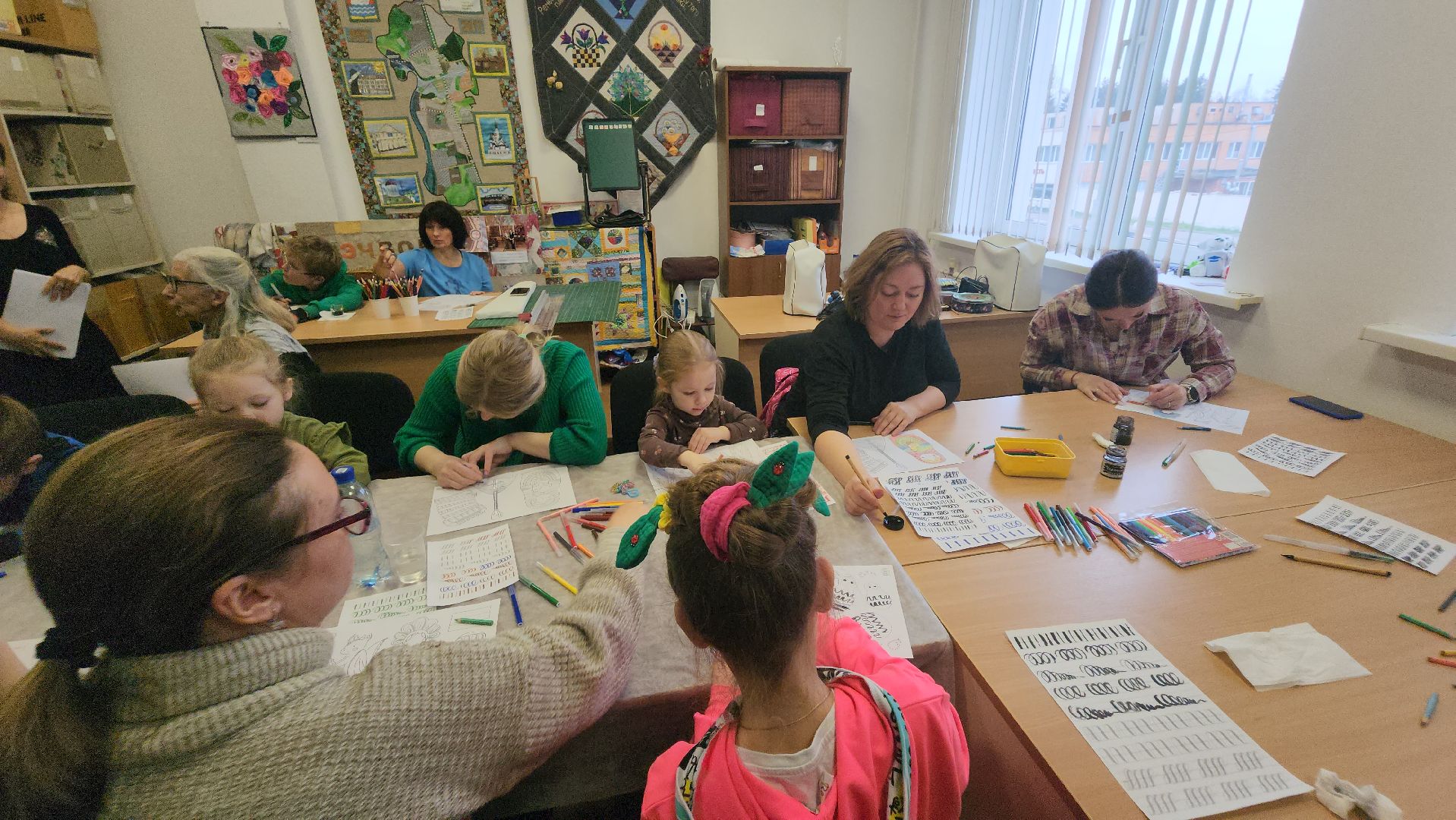 долгопрудный, дк вперед, центр русской культуры, русская калиграфия, роспись русского севера, день народно единства, мастер-класс, дети,