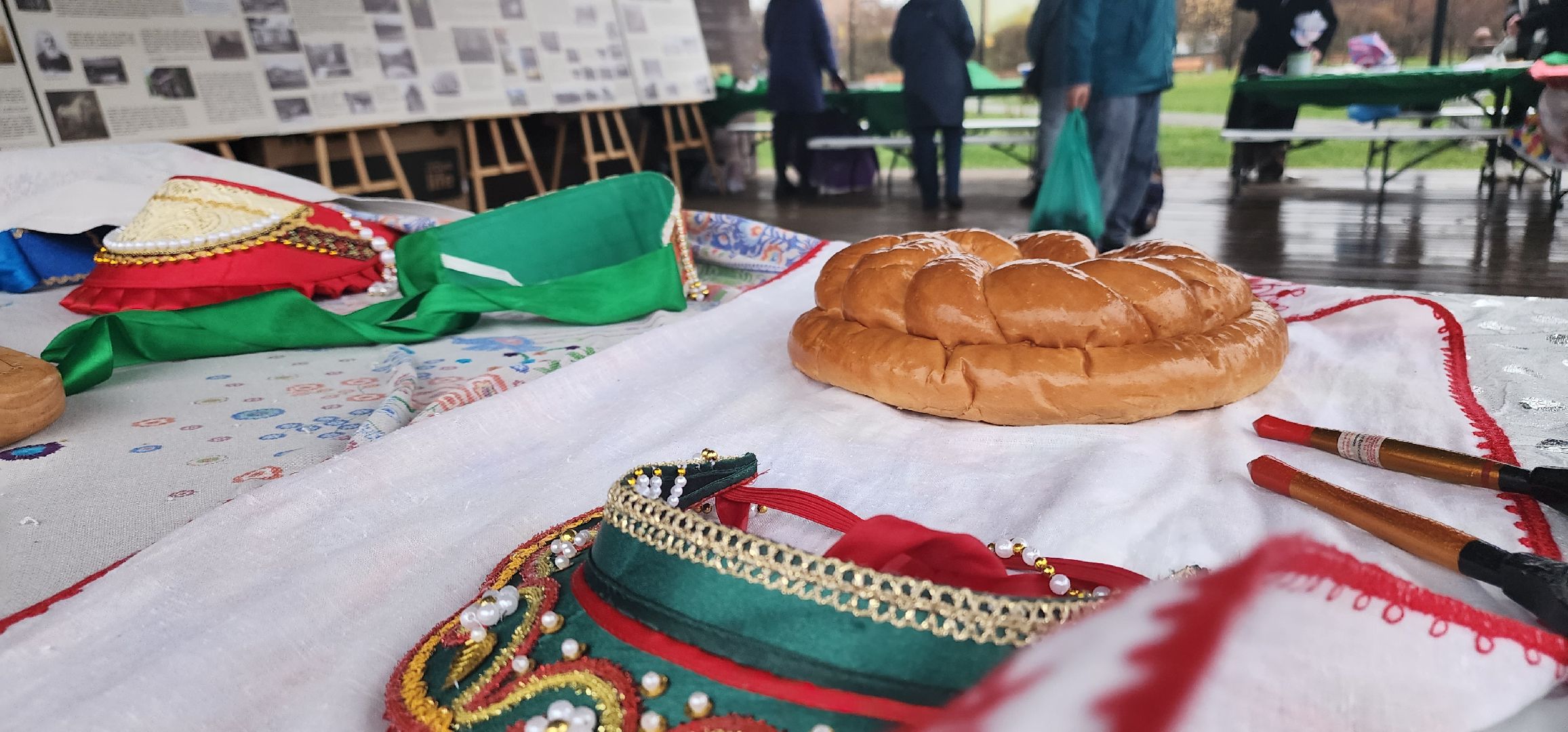 долгопрудный, 4 ноября, день народно единства, центральный парк, мастер-класс, матрешка, песня небо славян, русский рок,