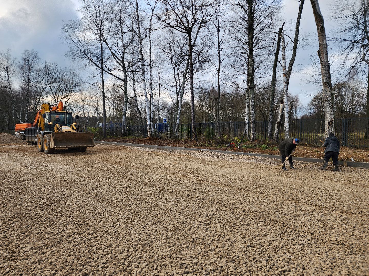 чехов,село мелихово, инженерно-технический корпус, строительство , реконструкция , обустройство автостоянки, парковка, объездная дорога, проезды и проходы, подготовка основы, асфальтирование, спецтехника,поручение губернатора подмосковья,