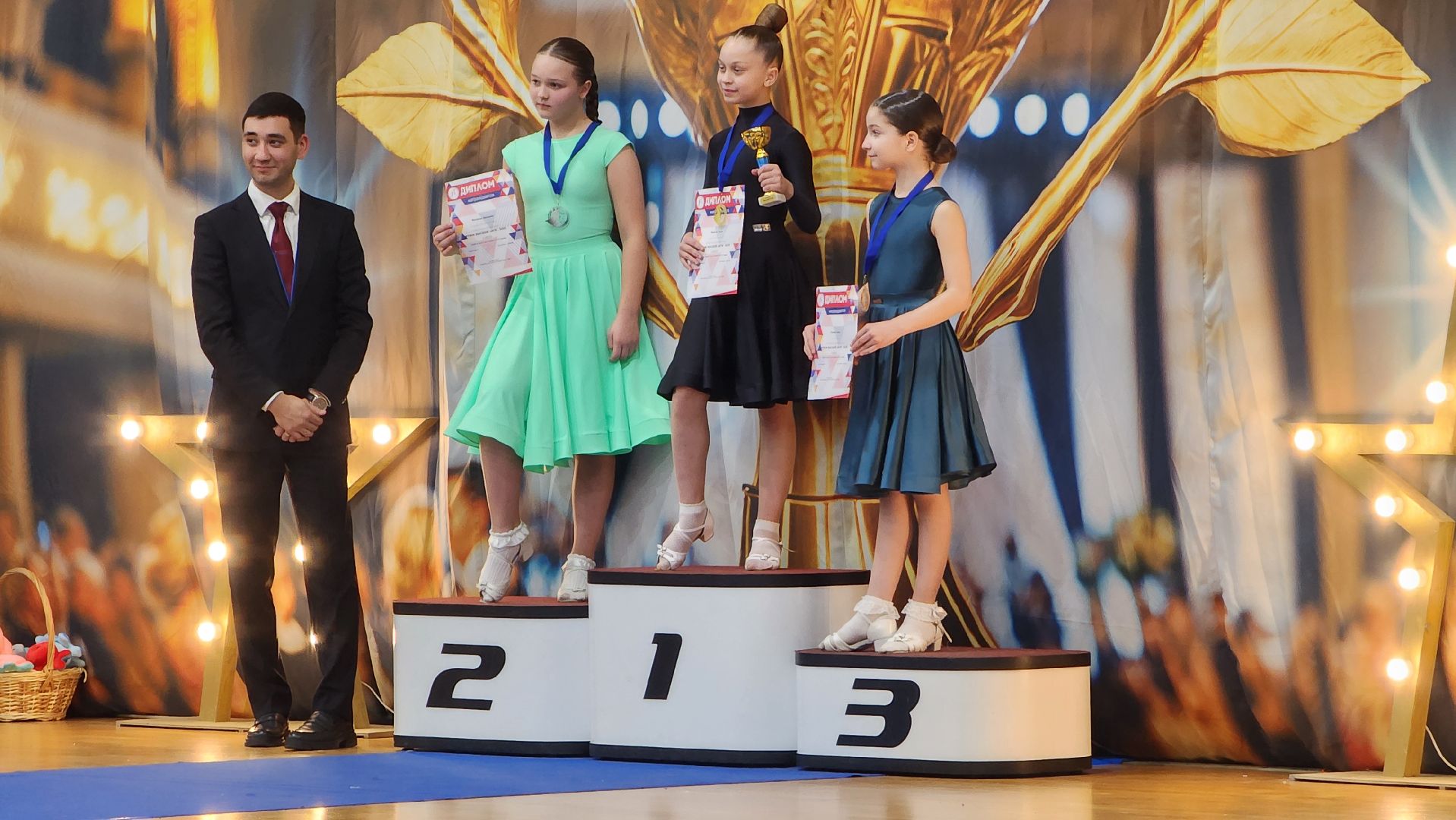 Танцы, Лобня, Дворец спорта,Соревнования по танцевальному спорту, Кубок высшей лиги по танцевальному спорту,