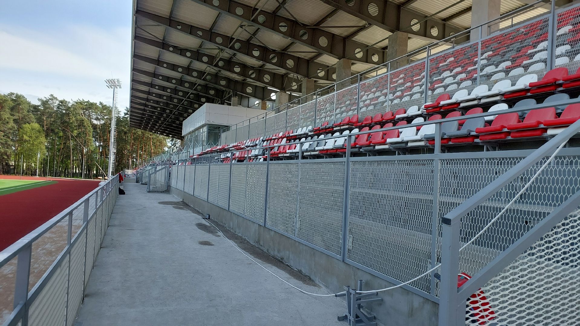 стадион, спорт, стадиона спартак, серпухов, трибуны, строительство,