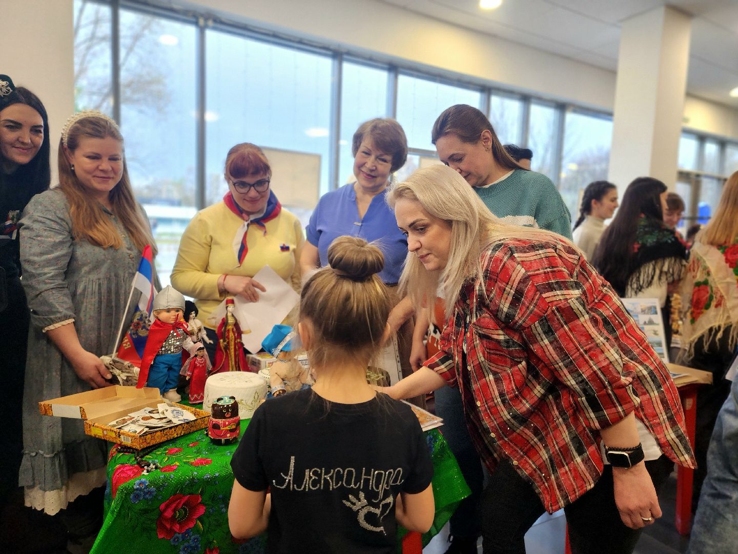 день народного  единства, гуляния, песни и танцы, мастер-классы, хоровод,