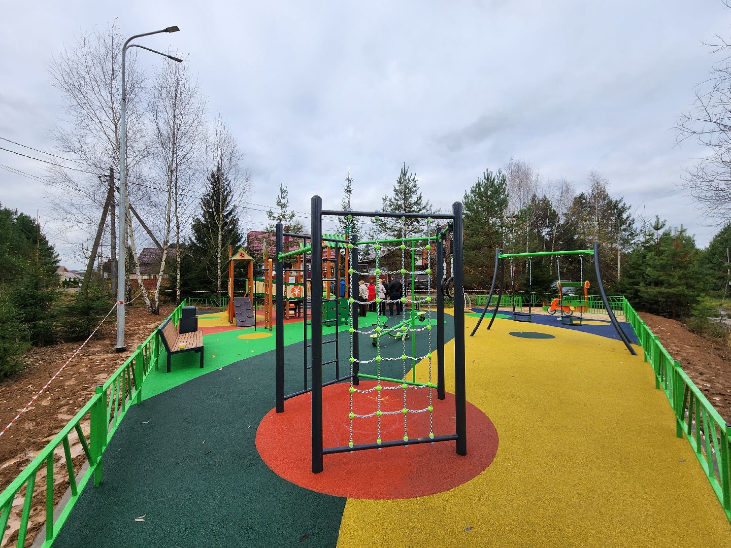 чехов, деревня костомарово, улица лесная, новая детская площадка, детская игровая площадка, игровой комплекс, проверка, инспекция, комиссия, первый заместитель главы округа, денис юрков, председатель совета депутатов, галина козина, депутат мособлдумы , татьяна никитас, программа инициативного бюджетирования,открытие, день матери,