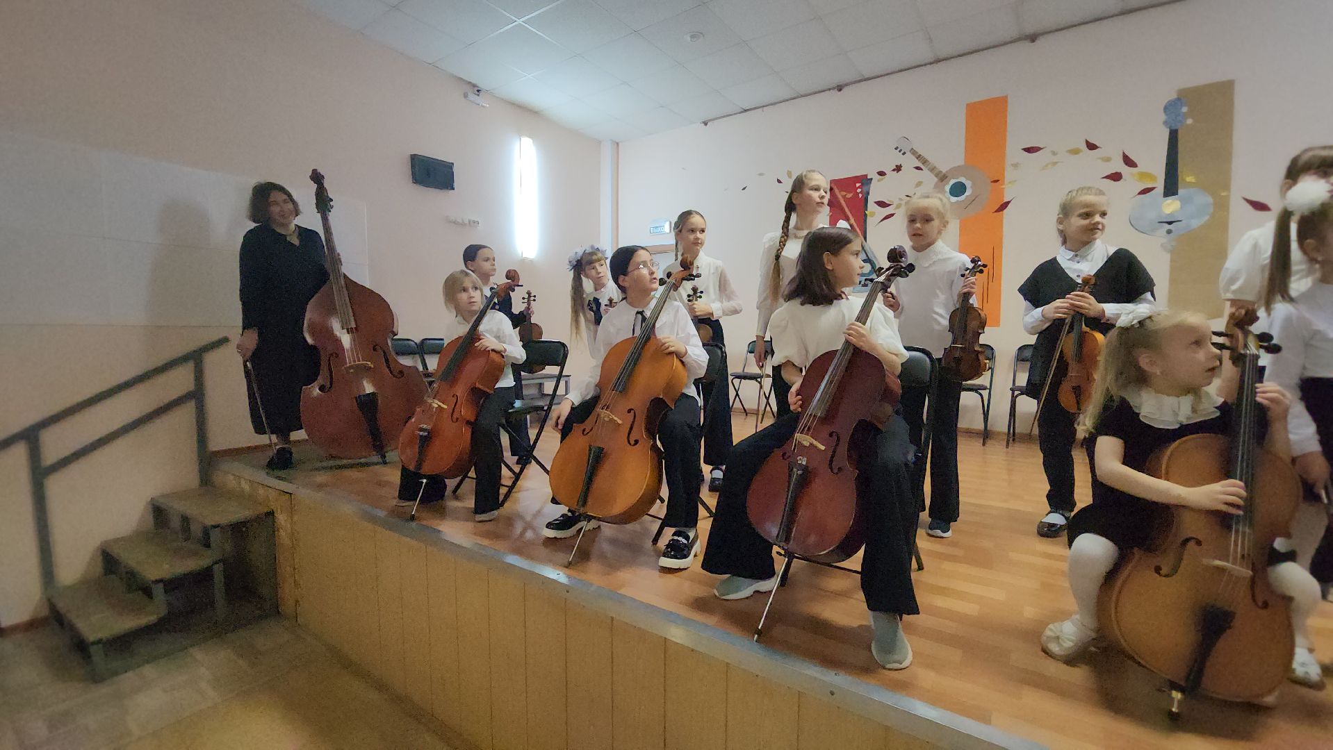 кашира, симфонический оркестр, детская школа искусств, дети, музыканты, скрипка, виолончель, контрабас,