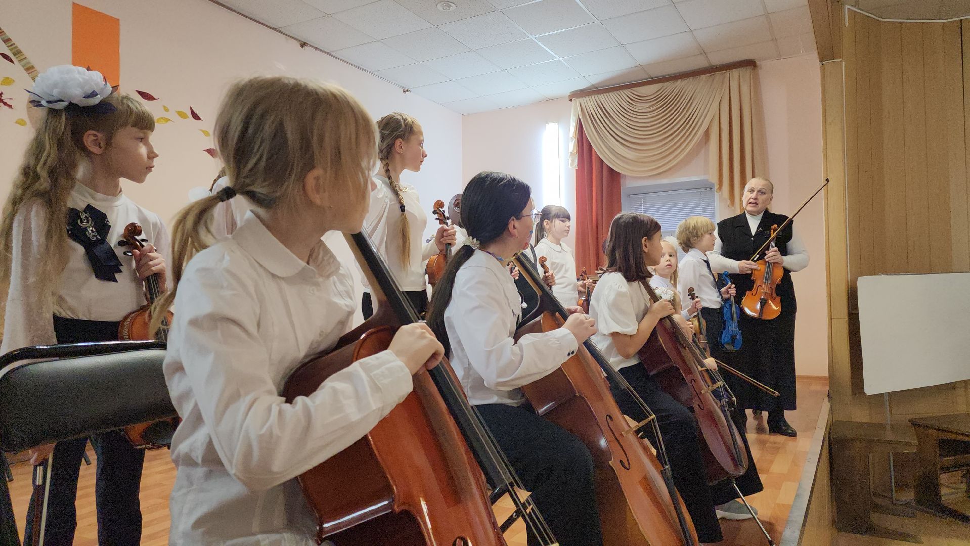 кашира, симфонический оркестр, детская школа искусств, дети, музыканты, скрипка, виолончель, контрабас,