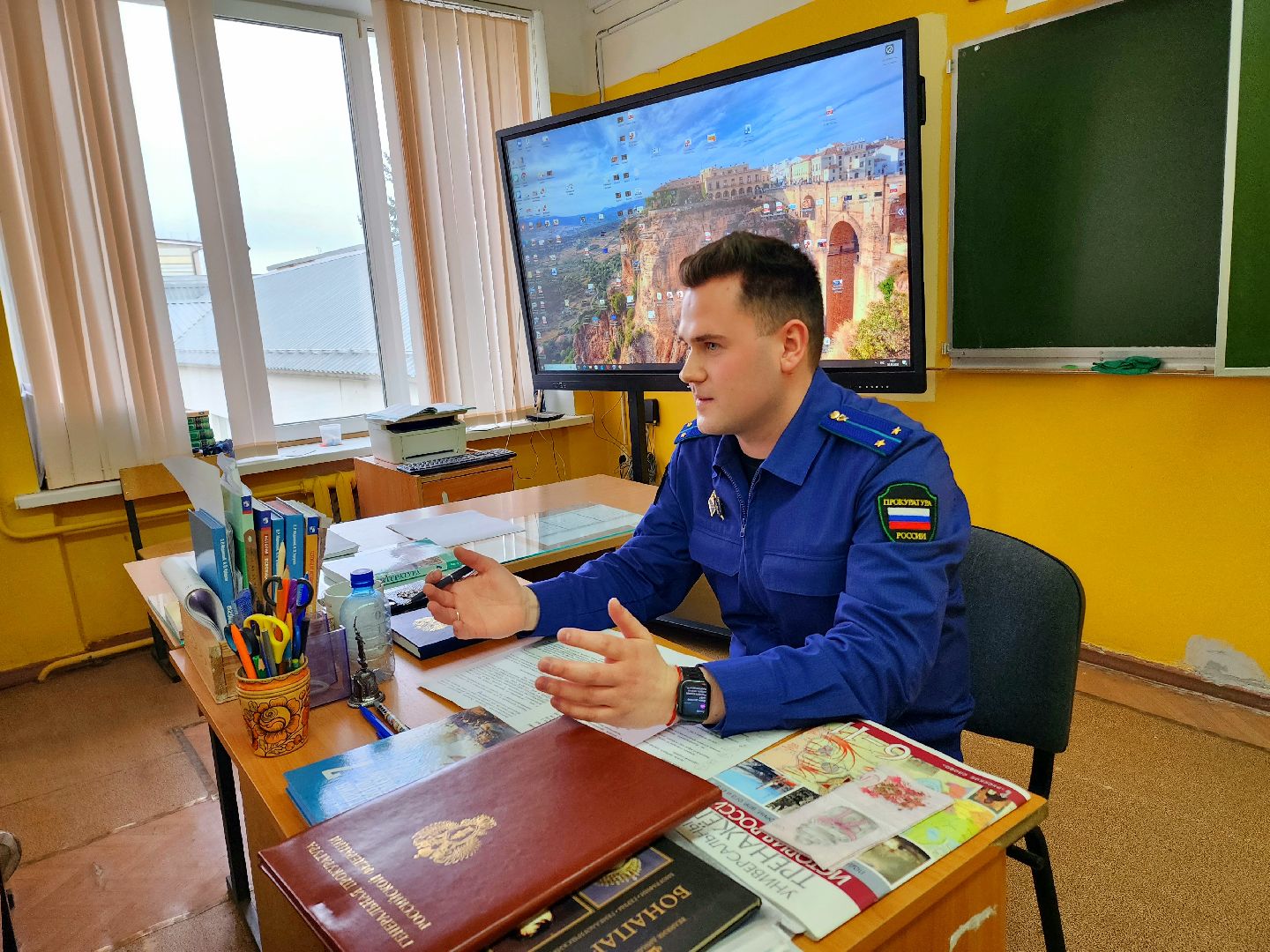 солнечногорск, прокуратура , школьники , мошенничество,