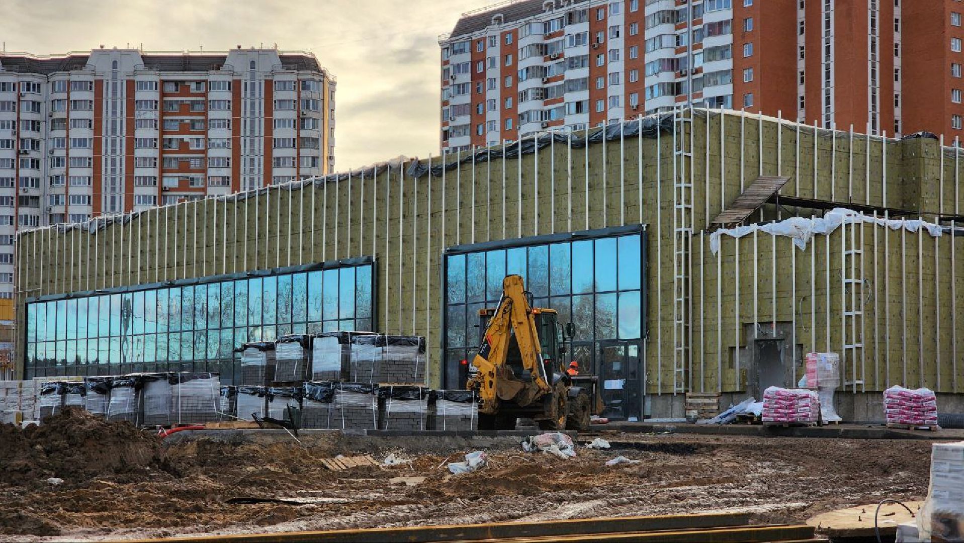 фок с бассейном, Лобня, Строительство ,