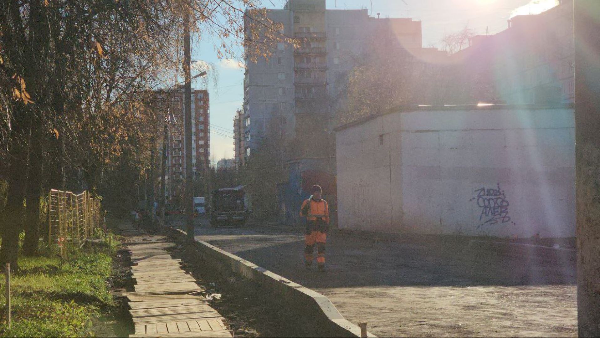 Геодезисты , Строительство дороги, Асфальтирование , Лобня ,