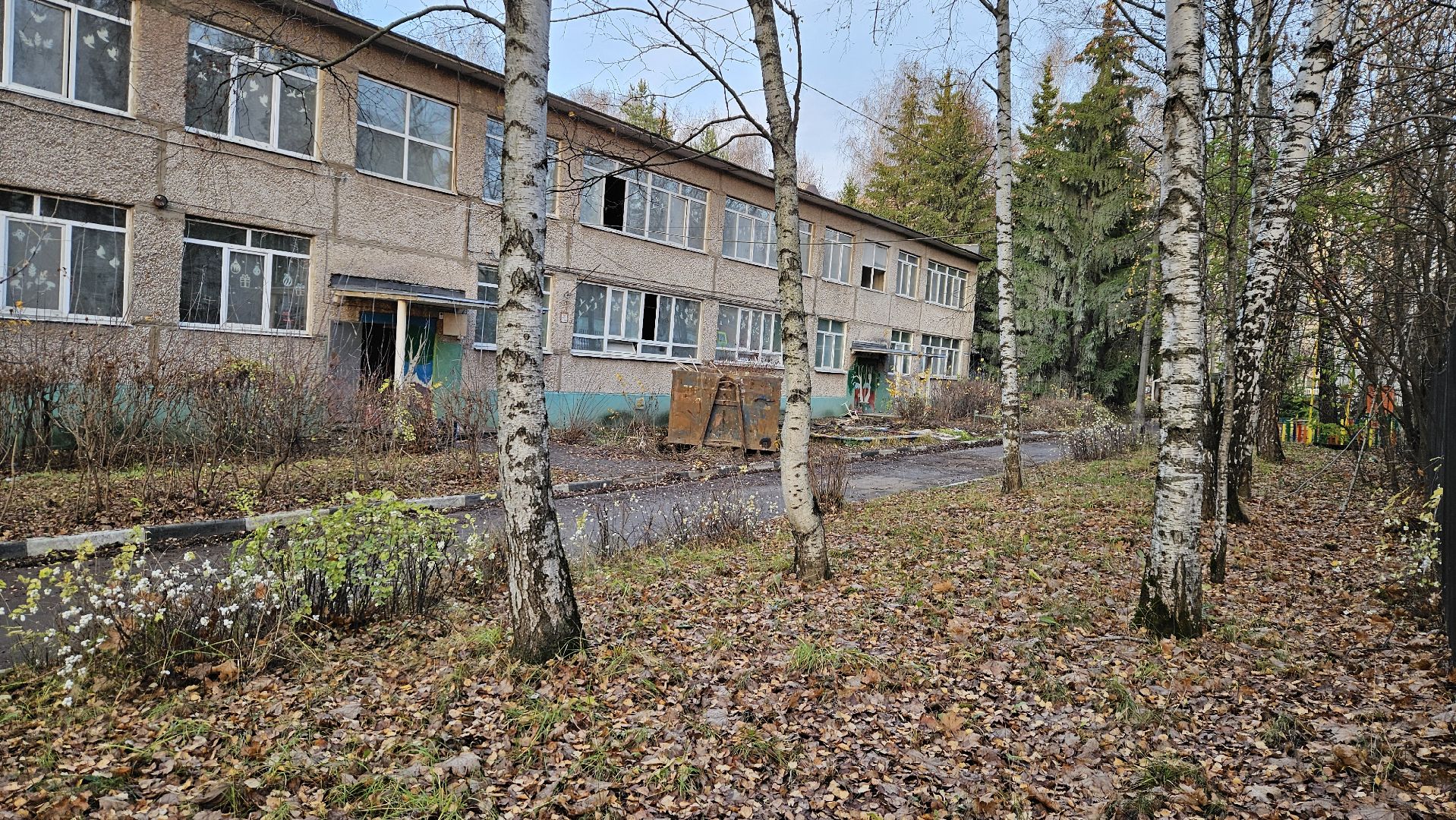 долгопрудный, детский сад 6 звездочка, аварийные деревья, благоустройство,