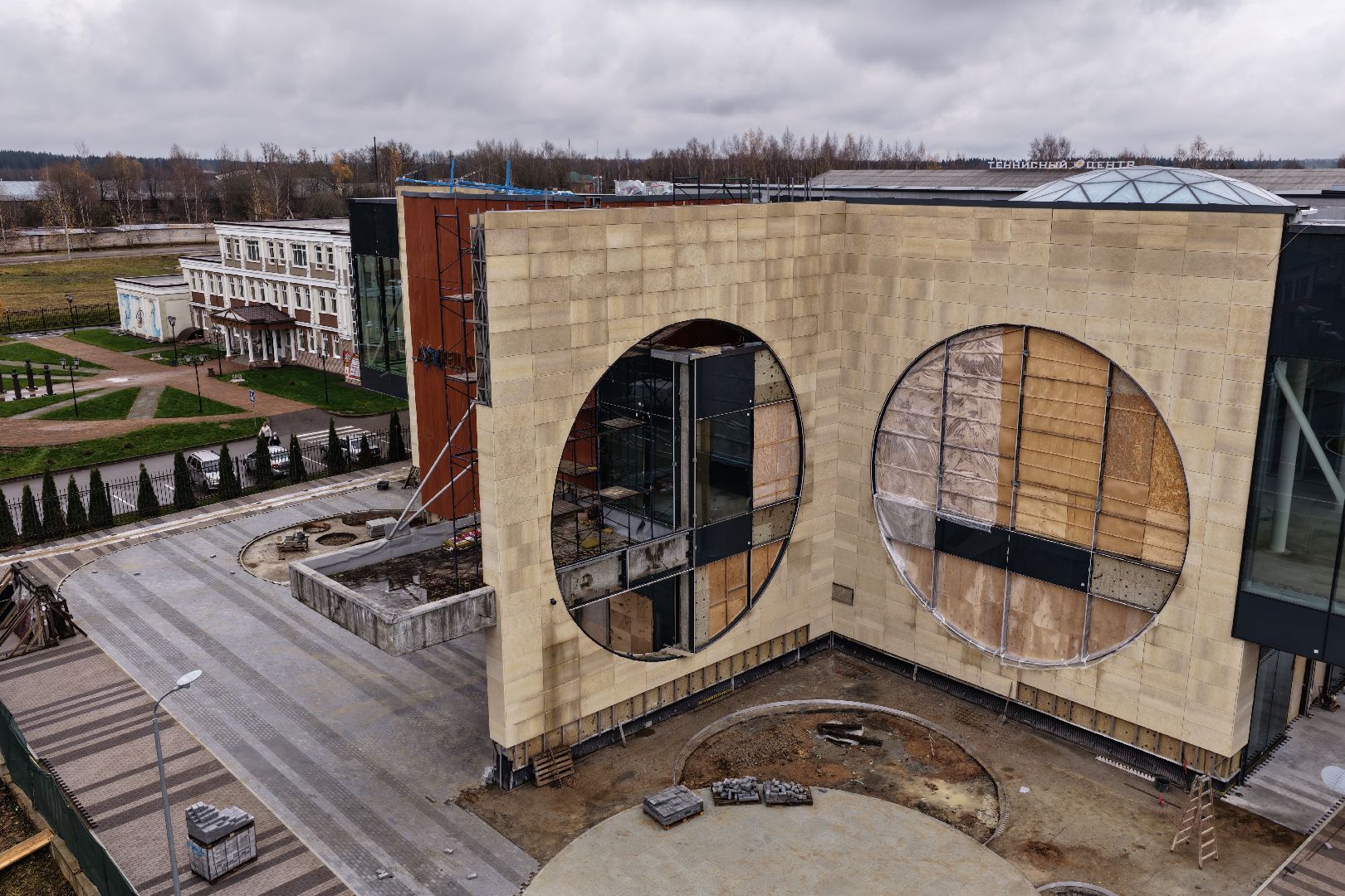 видео с коптера, дворец торжеств шаховская,