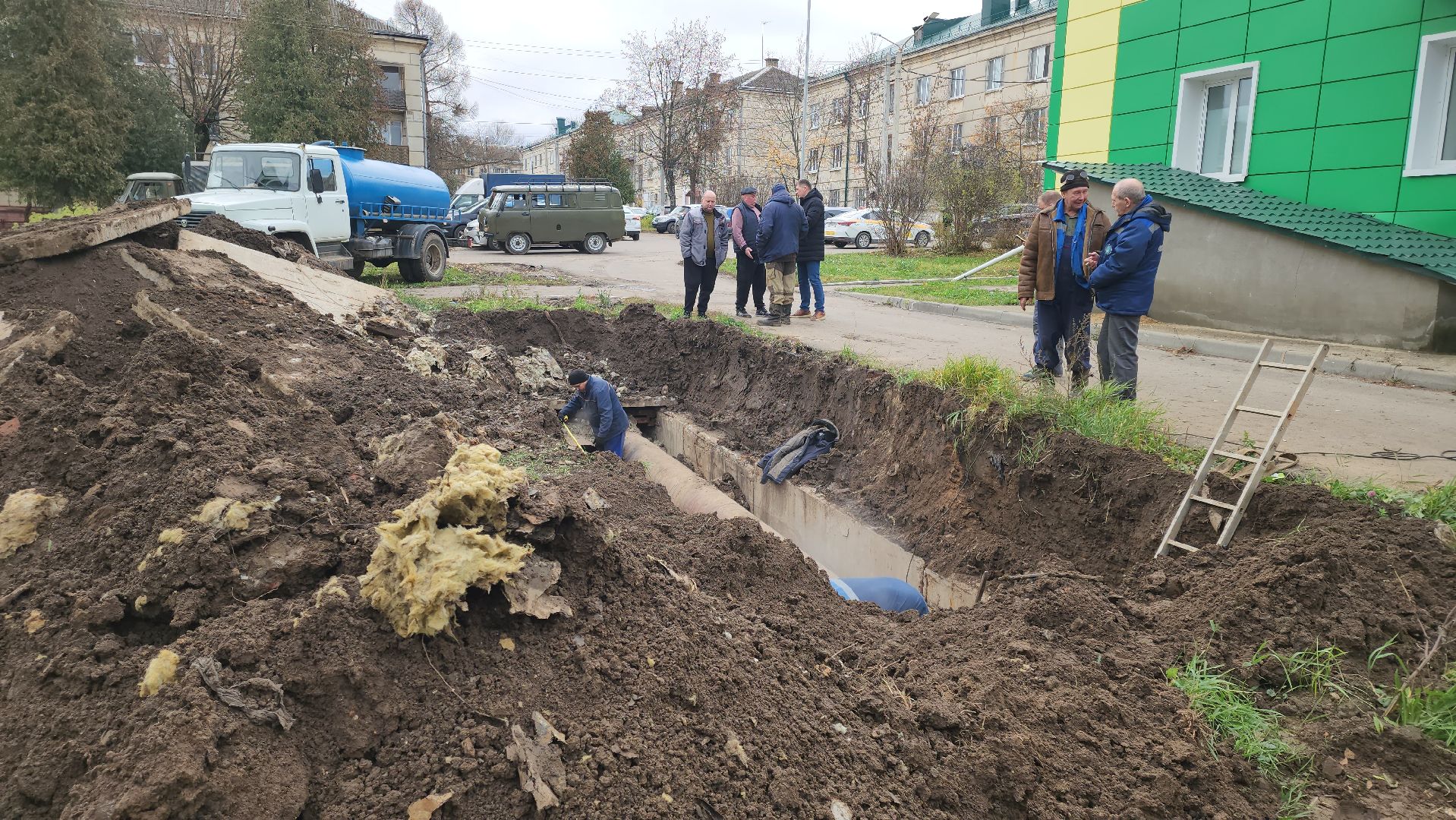 кашира, авария, утечка на сетях, горячая вода, отопление, аварийная бригада, ремонт, теплосеть,
