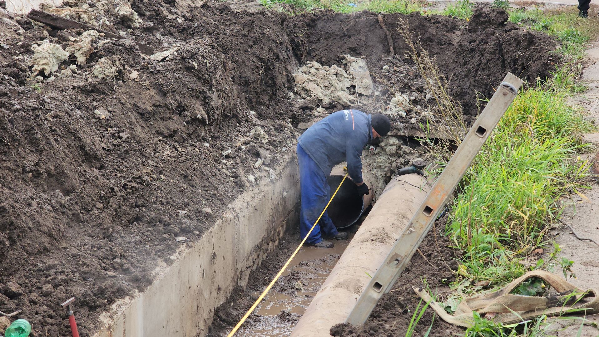 кашира, авария, утечка на сетях, горячая вода, отопление, аварийная бригада, ремонт, теплосеть,