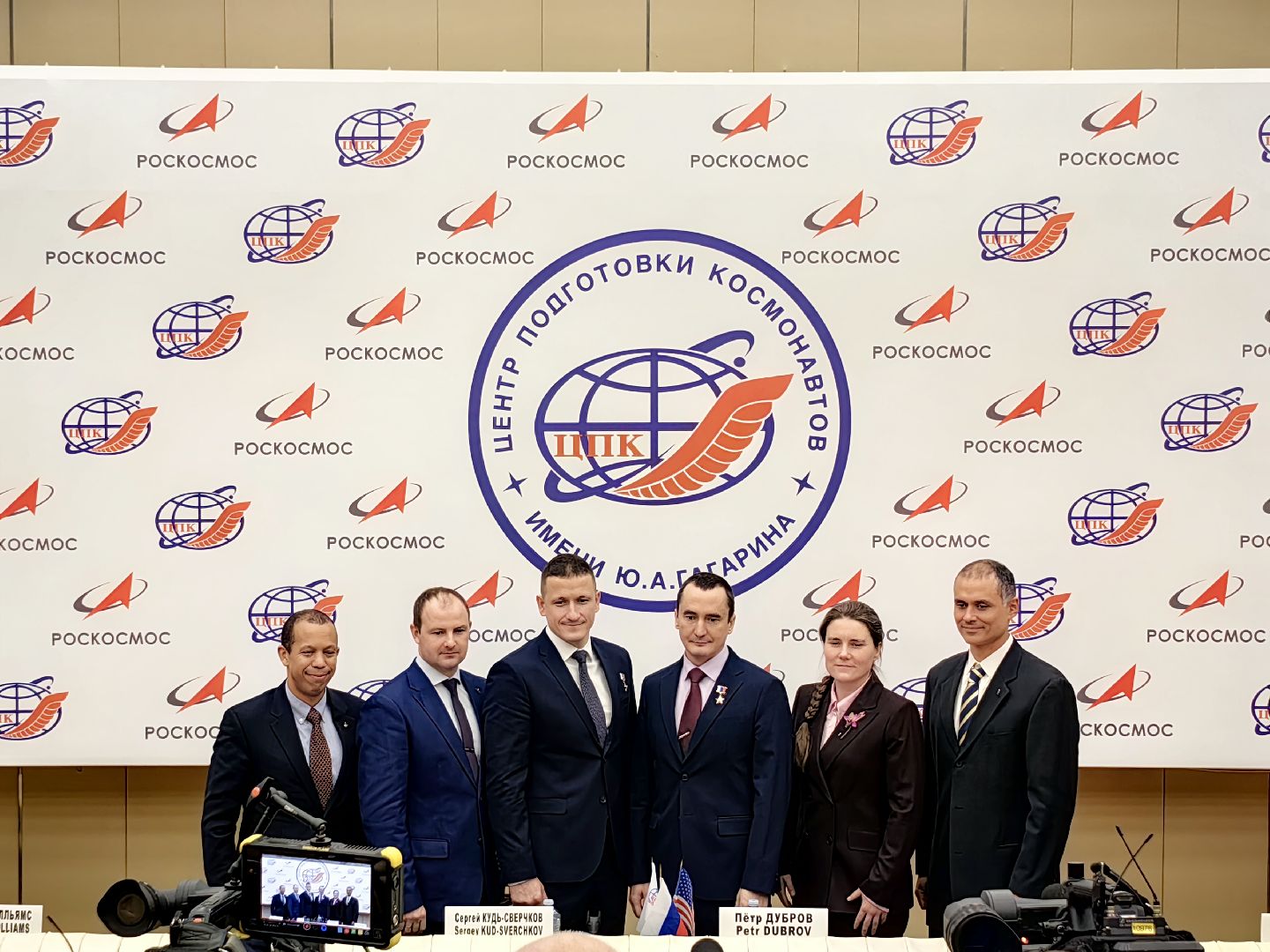 космонавт, мкс, орбита, полет, невесомость,