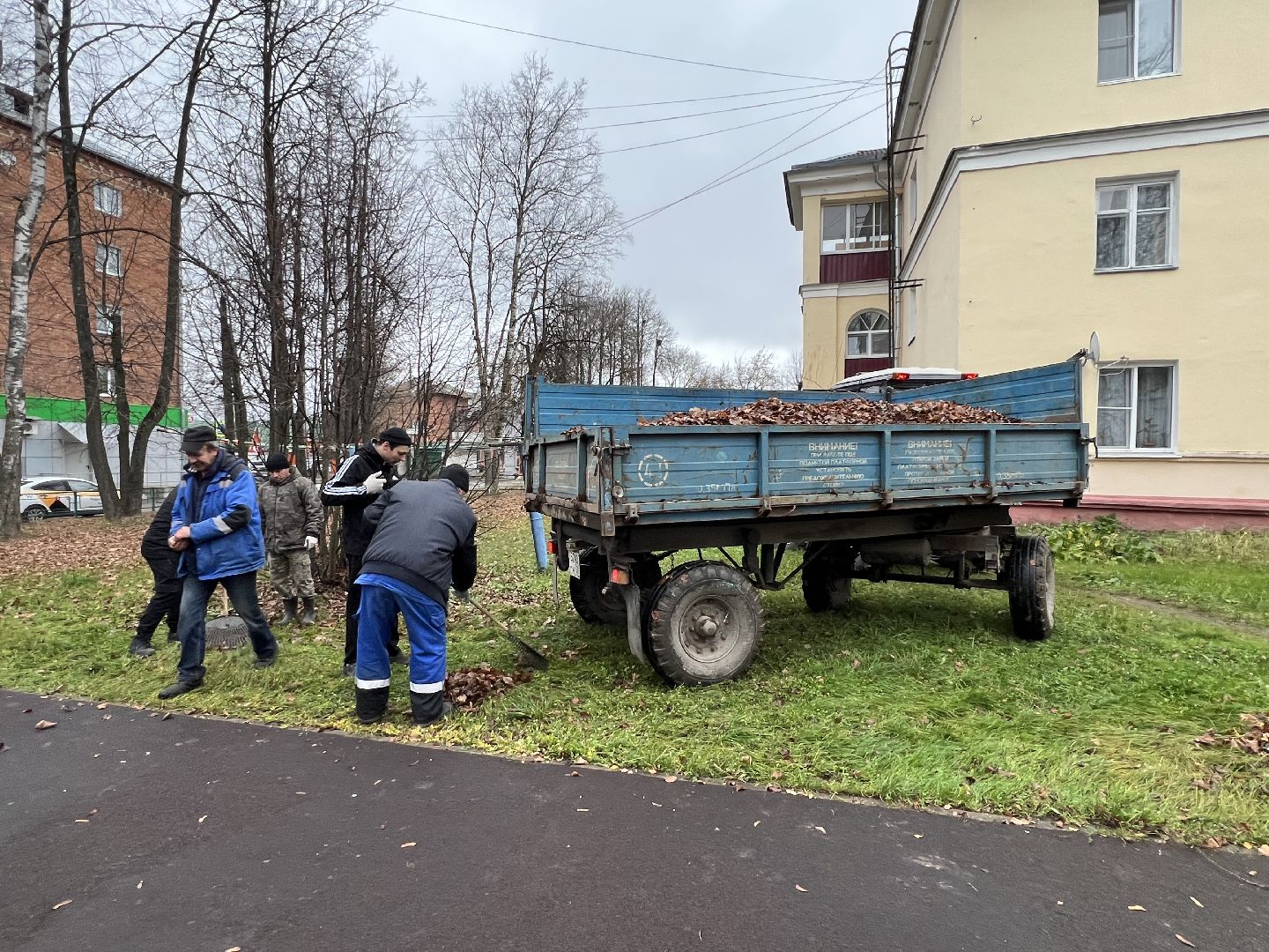 Уборка листвы талдом,  Талдомский округ, благоустройство 2025,
