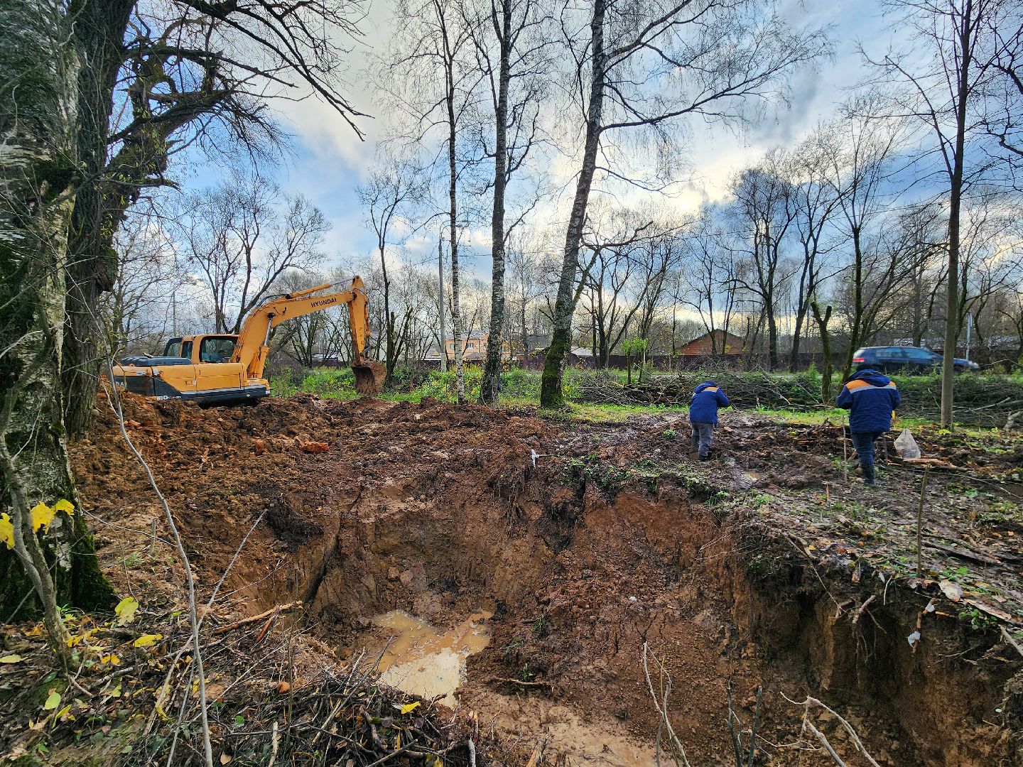 чехов, село мелихово, водопровод, трасса водоснабжения, строительство, обновление, модернизация, укладка новых труб хвс, холодная вода, траншея,  колодец,скажина, строительство камеры, запорная арматура, краны вентили,улучшение качества водоснабжения,