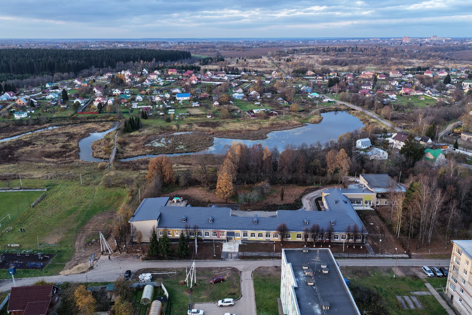 видео с коптера, школа в колычево, школа в можайском,