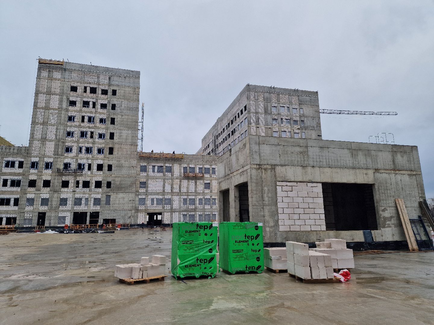 В новой больнице в Ольгино в Балашихе приступили к стяжке пола и освещению, ольгинская больница в балашихе,медицина, балашиха,