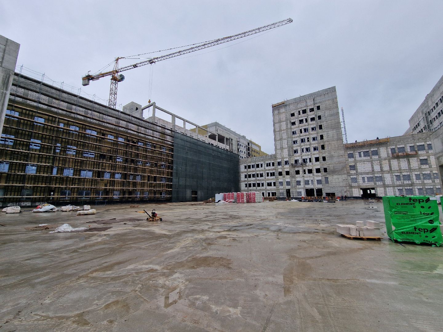 В новой больнице в Ольгино в Балашихе приступили к стяжке пола и освещению, ольгинская больница в балашихе,медицина, балашиха,