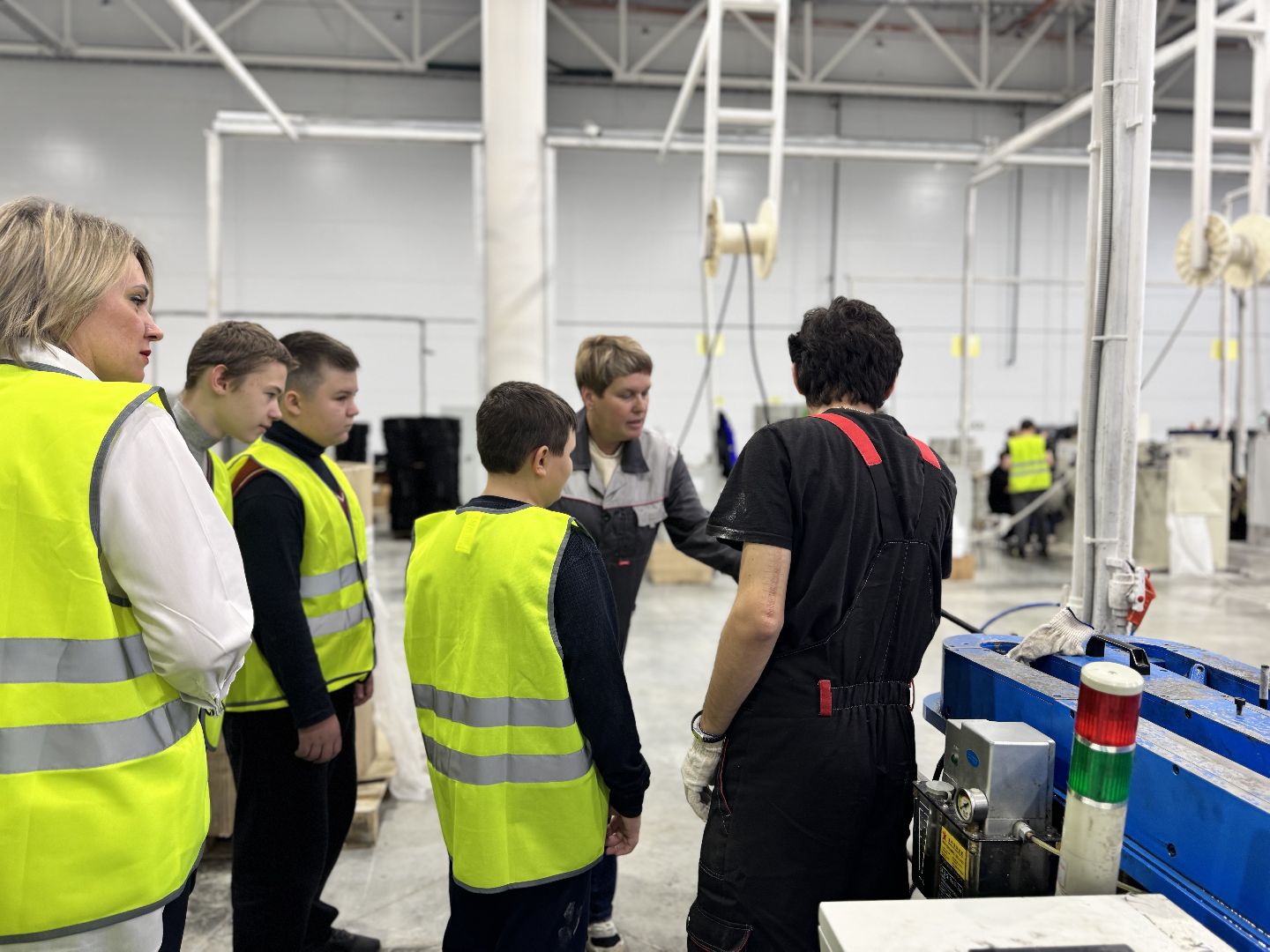 шаховская, билет в будущее, производство, экскурсия,