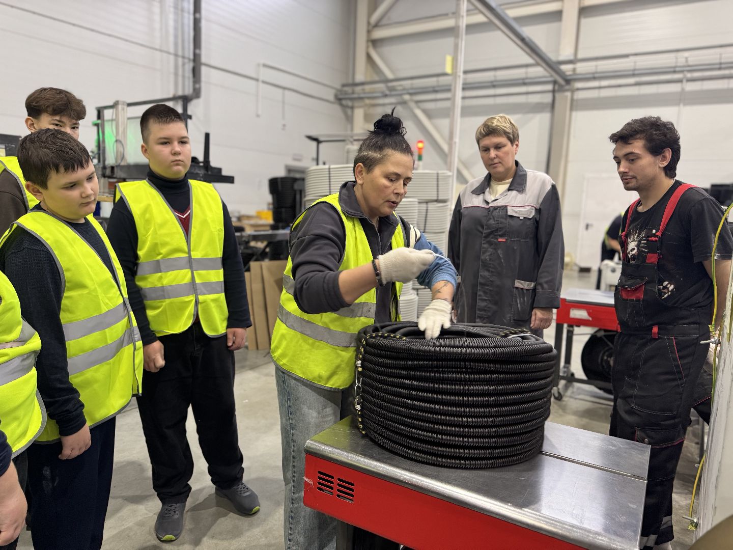 шаховская, билет в будущее, производство, экскурсия,