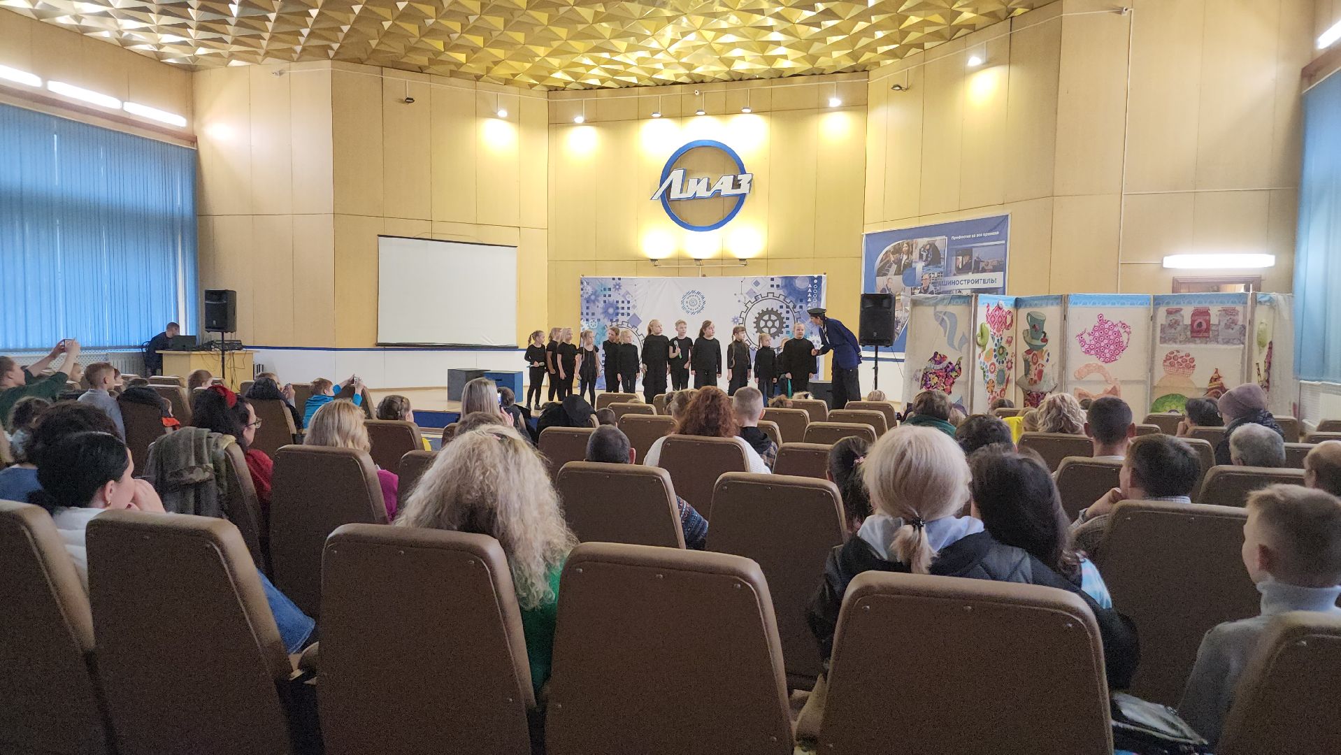 премьера,ликинский автобусный завод, ликино-дулево, орехово-зуевский округ,детский театр, школа искусств имени якова флиера,