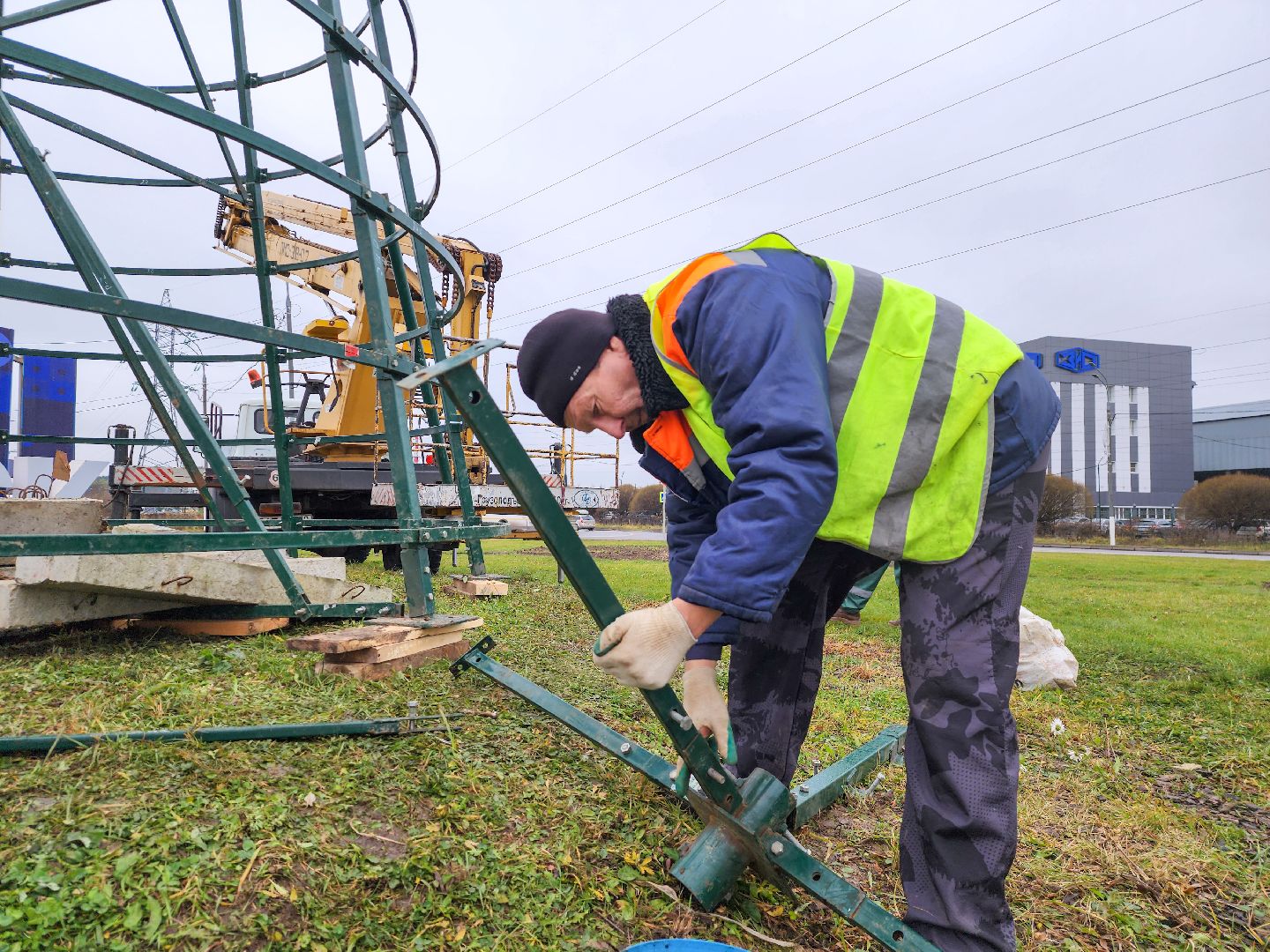 Подольск, благоусиройство, новогодние елки, Украшение города,комбинат благоустройства,