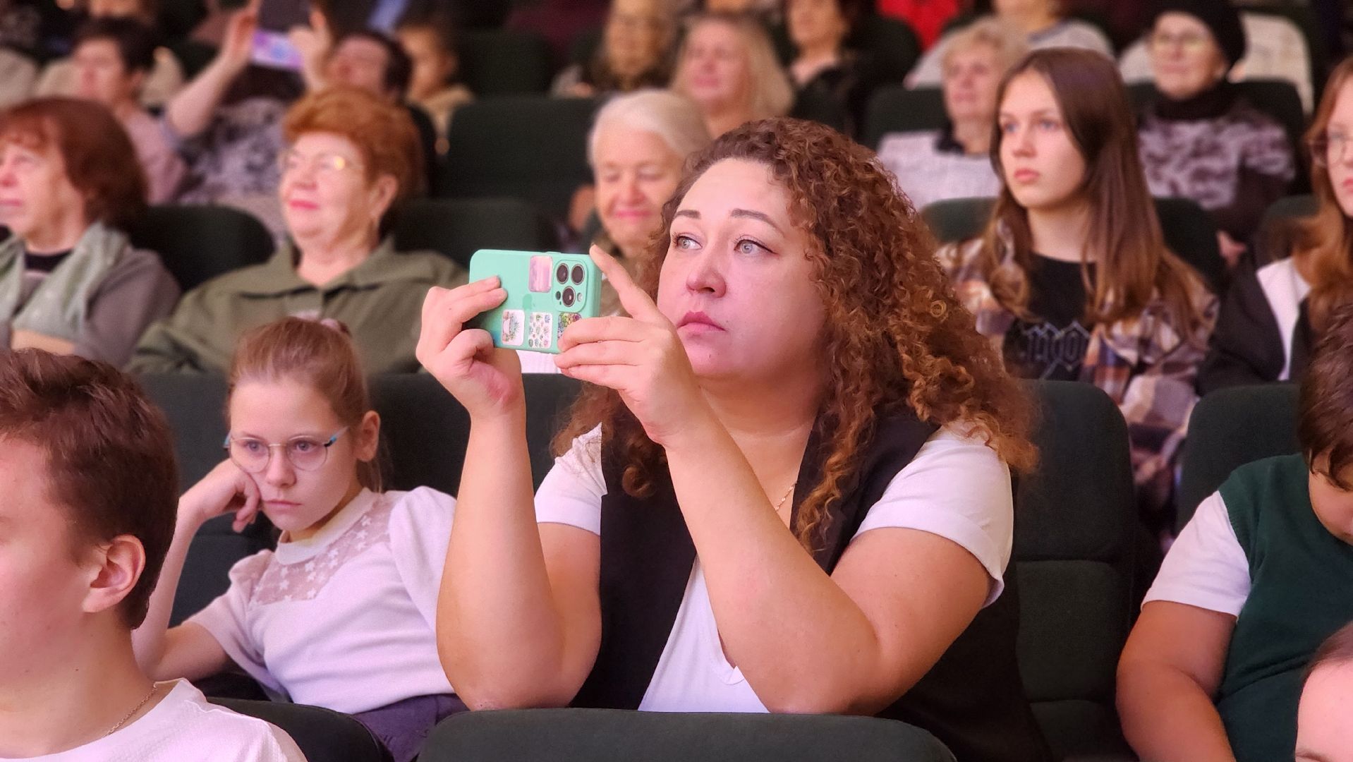 клин, музыка, дши им чайковского, биеннале, хор,