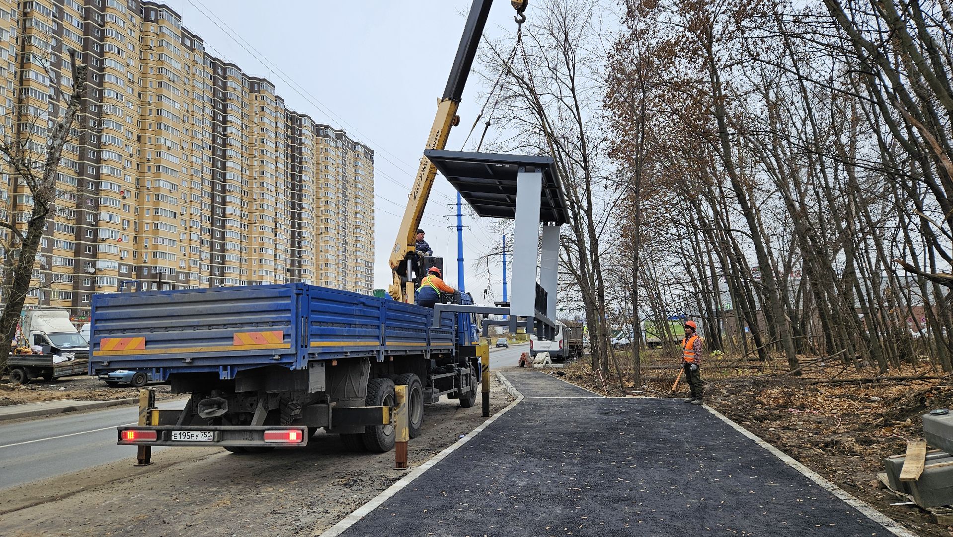 долгопрудный, новые водники, автобусная остановка,