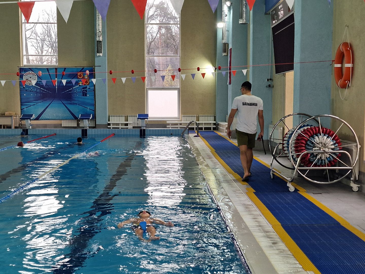 спорткомплекс метеор им еа донской балашиха,мама особенного ребнка из Балашихи рассказала о пользе адаптивного плавания для её сына,