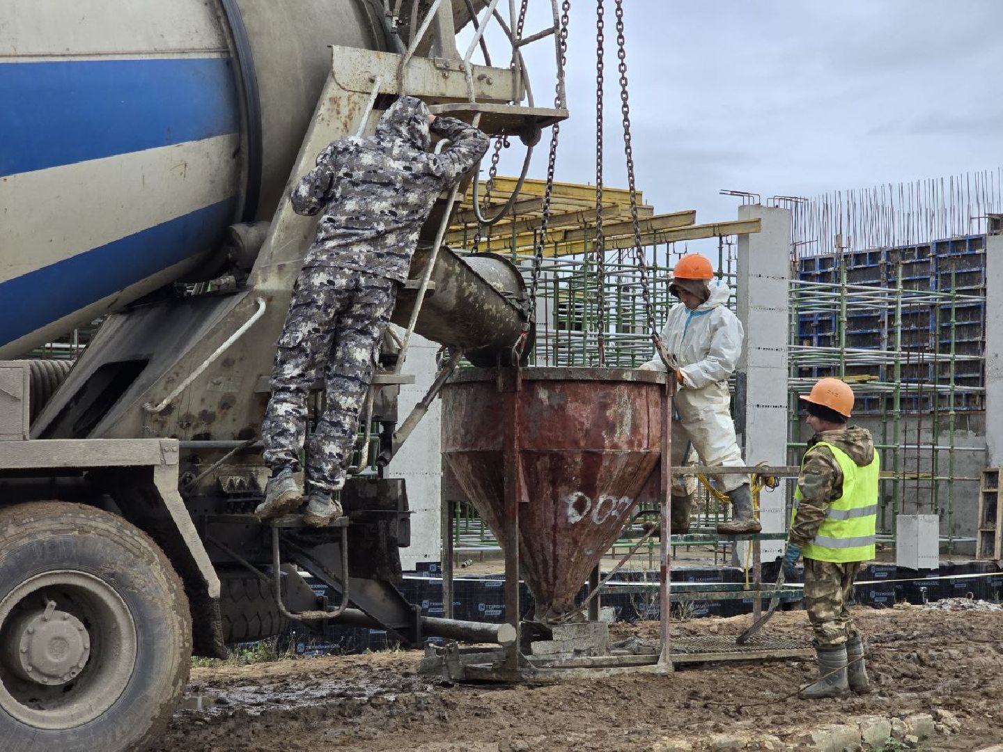 можайск, можайский муниципальный округ, подмосковье, строительство, городской стадион Спартак, реконструкция , спортобъект, футбольное поле,