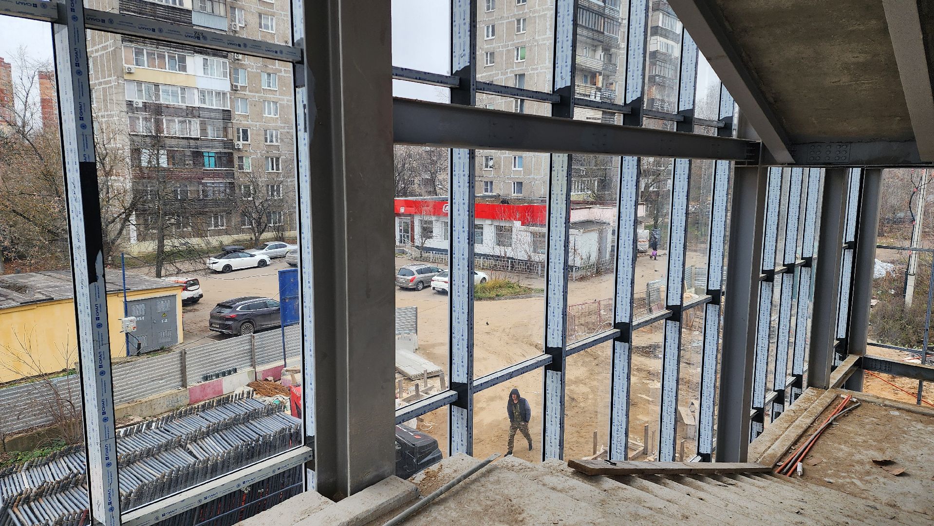 надземный переход, надземный пешеходный переход, Лобня, Остекление ,