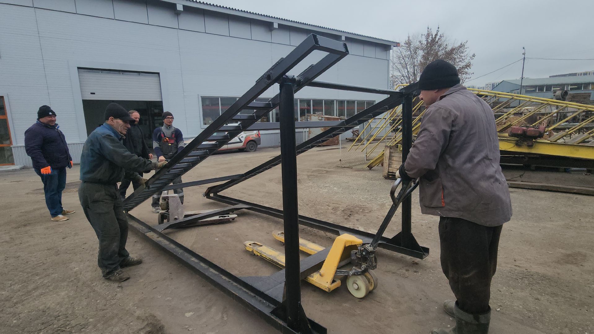 Люберцы, Люберецкий авторемонтный завод, русский халк,