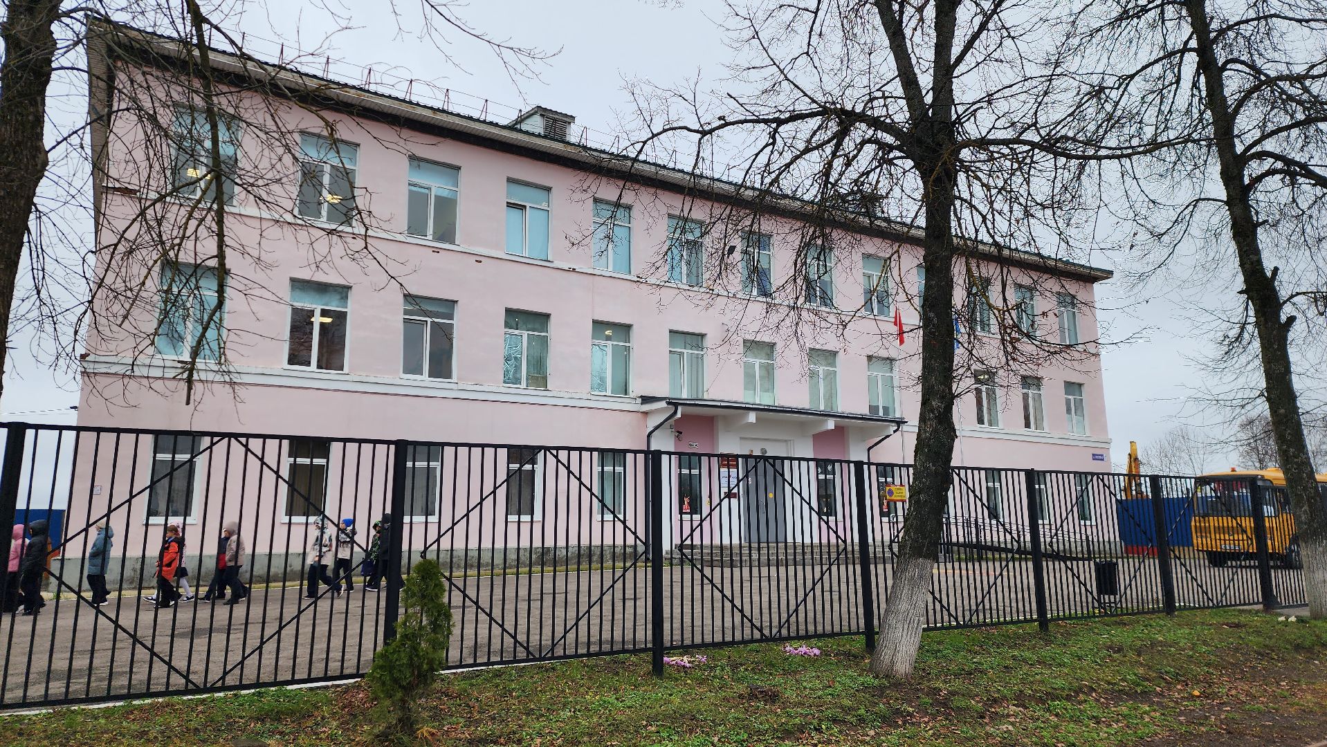 истра, строительство, строительство пристройки, школа,