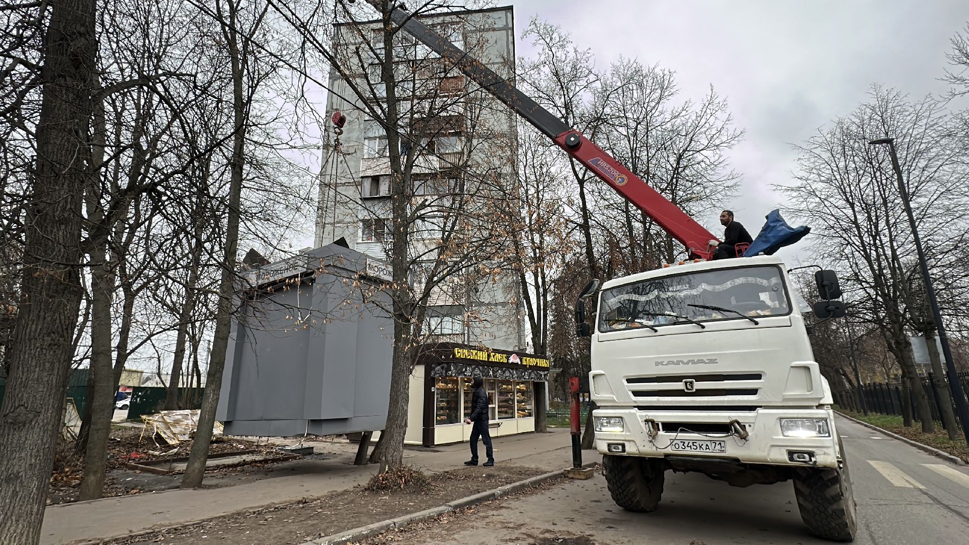 пушкинский городской округ, пушкино, снос незаконный строений, снос незаконных объектов, торговые ларьки,