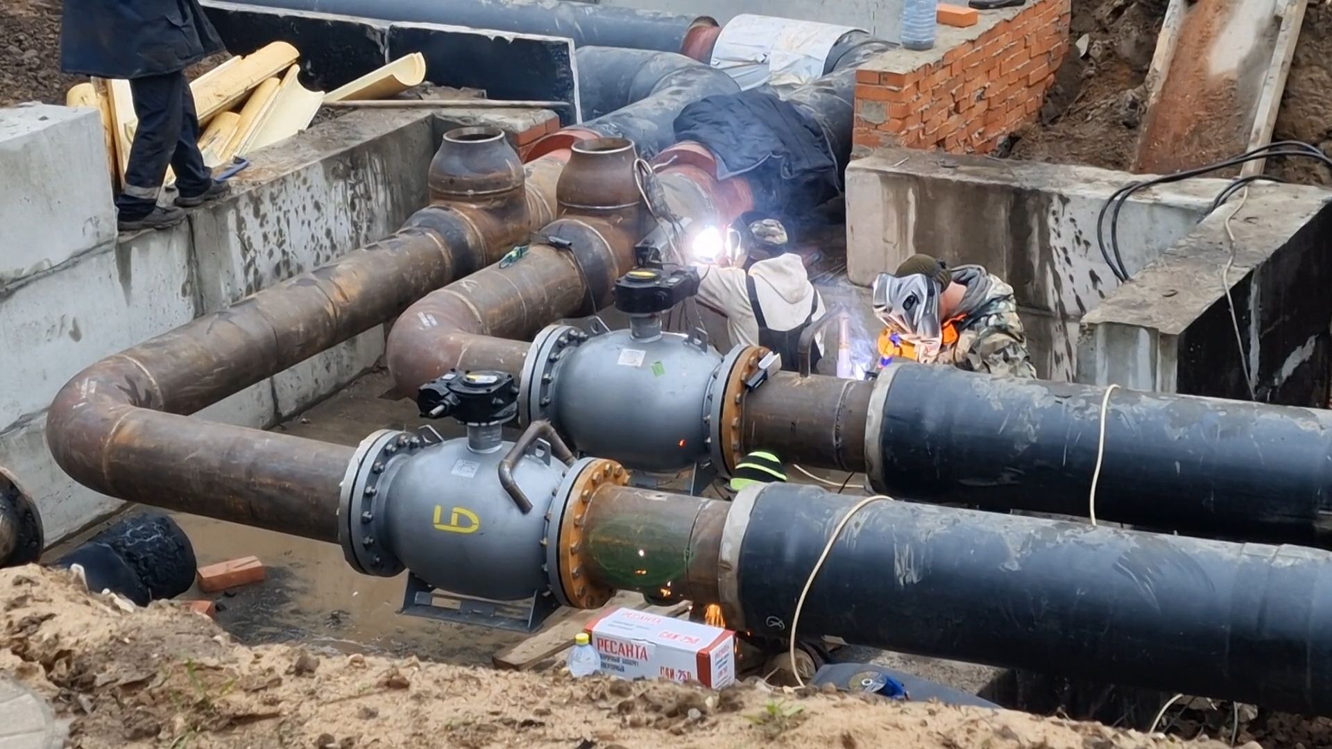 ЖКХ Балашиха, трубы теплоснабжения заменили по улице Сверлова в балашихе,