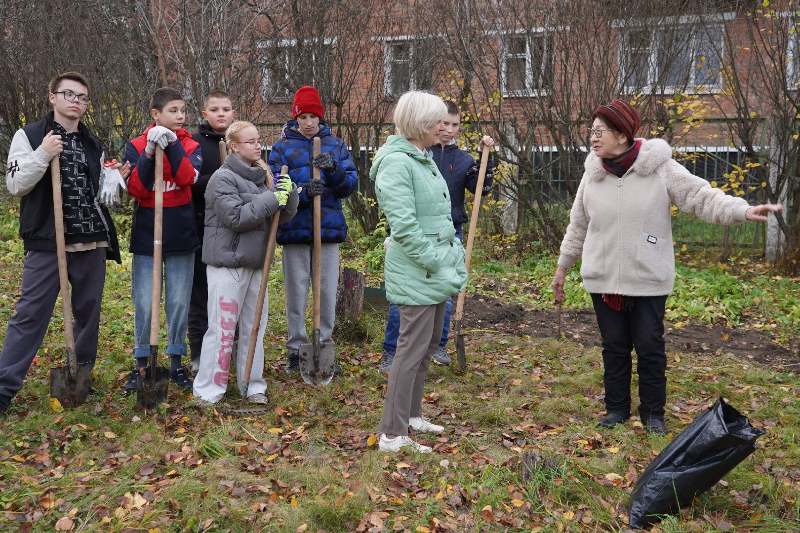 ступино, МОВИР, коррекционная школа-интернат, чеснок, огород,
