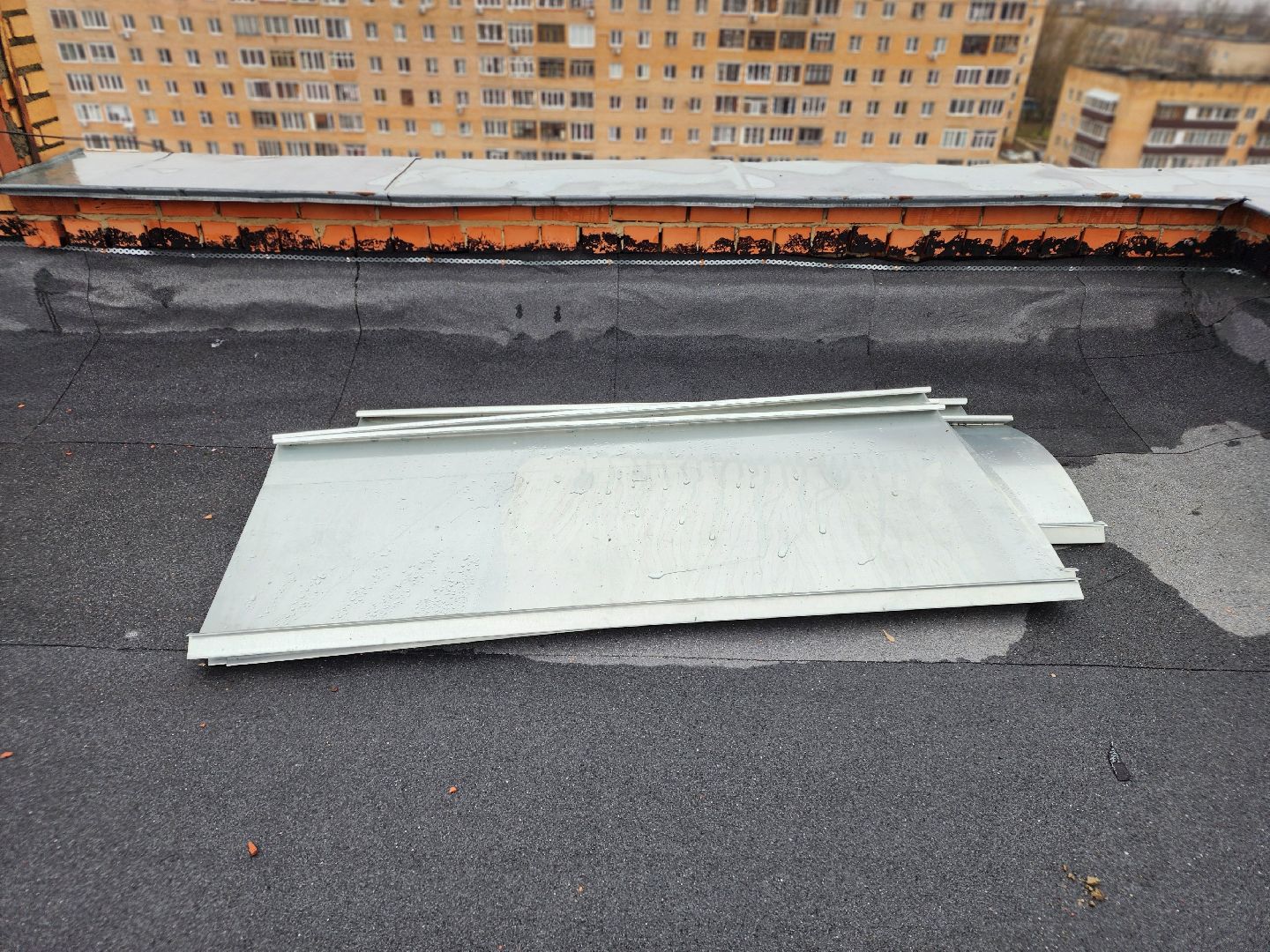 сергиев посад, сергиево-посадский городской округ, ук посадское обслуживание домов, управляющая компания, ремонт кровли, мягкая крыша, установка парапетов, ремонт крыши, многоквартирные дома,